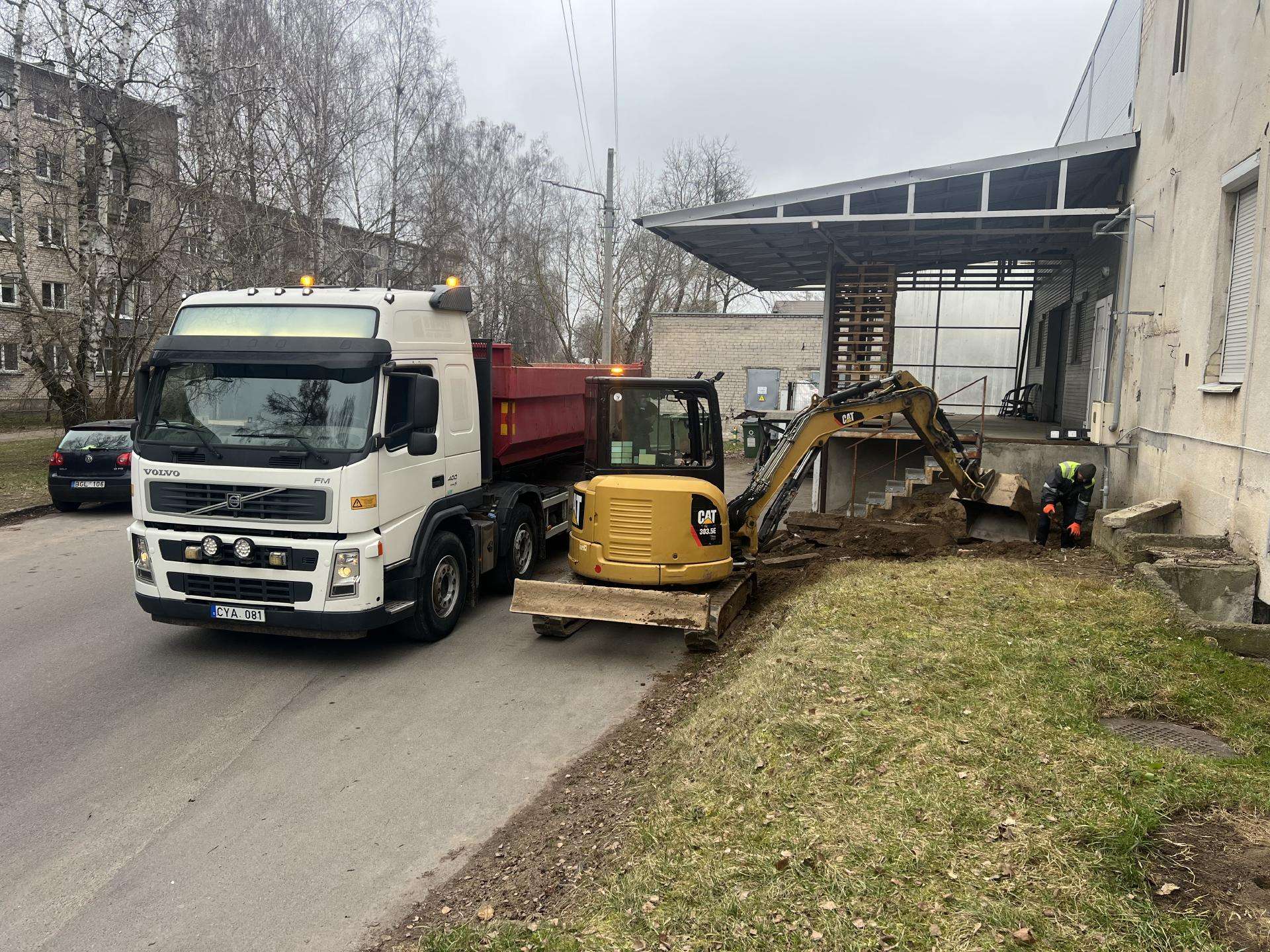 Caterpillar CAT, statybos transporto nuoma