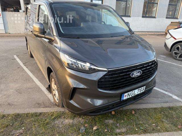 Ford Tourneo Custom, passenger minibus