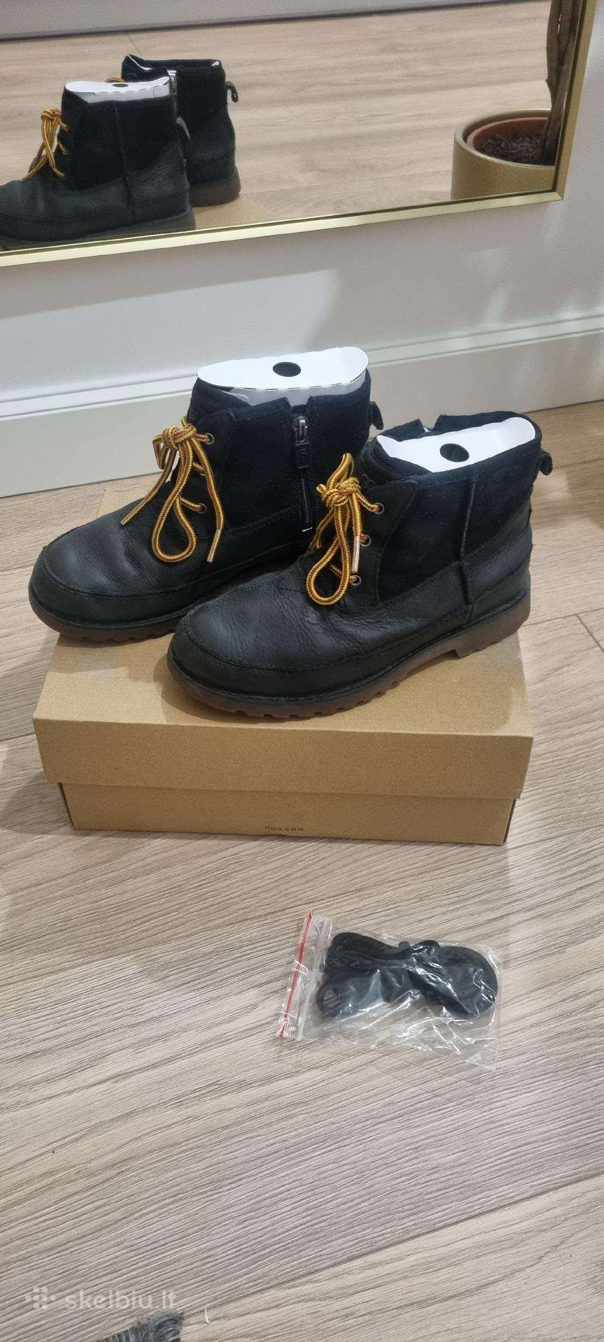 Ugg Batai Aulinukai Dydis 33.5 (UK 1)