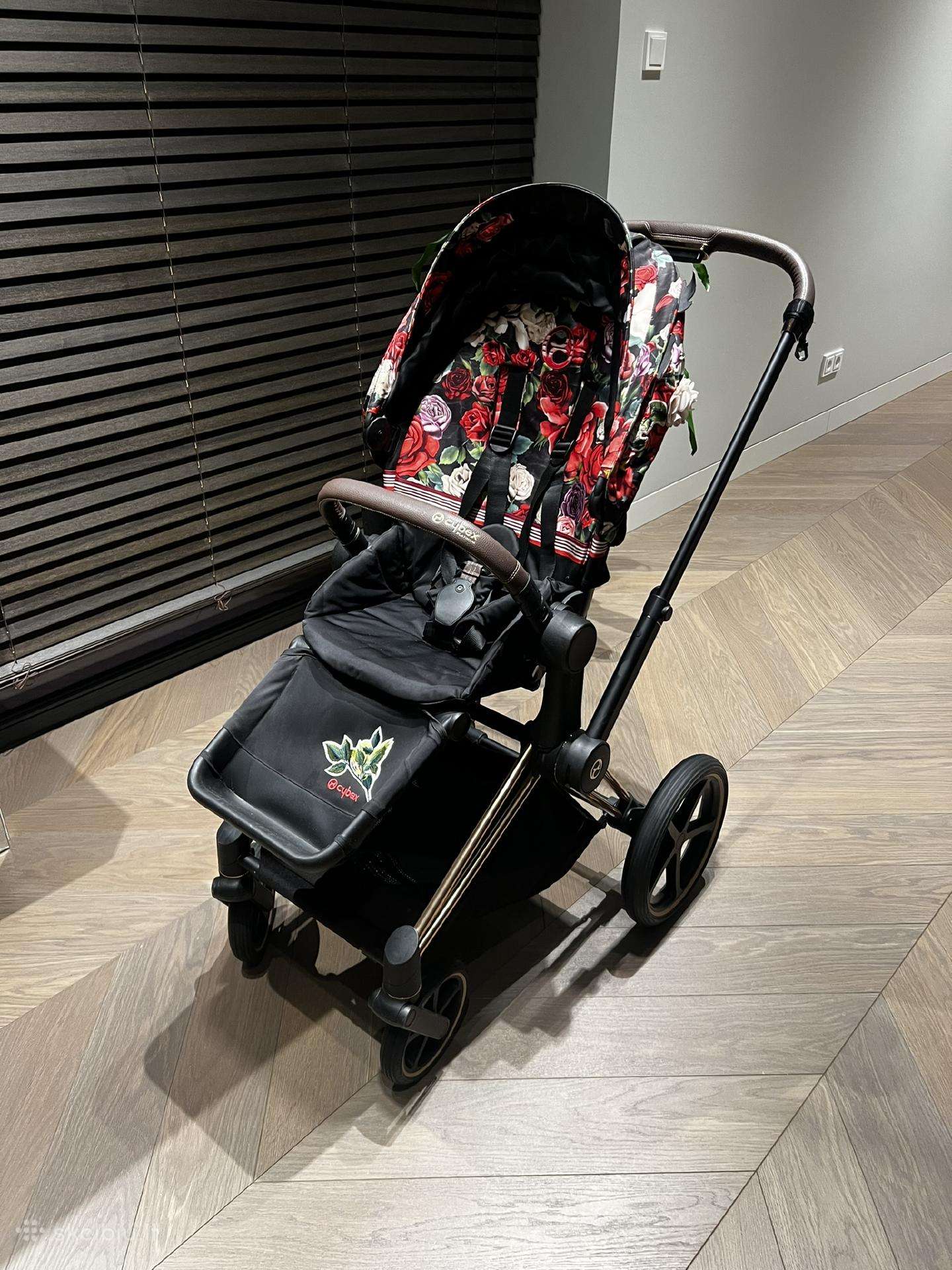 Parduodu labai geros būklės Cybex Spring Blossom