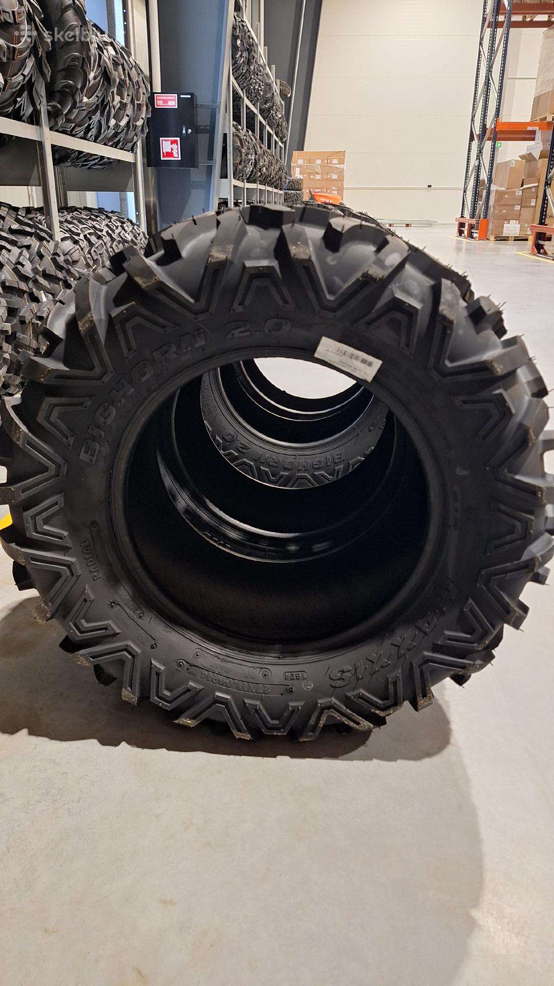 Maxxis, всесезонные 11/26 R12