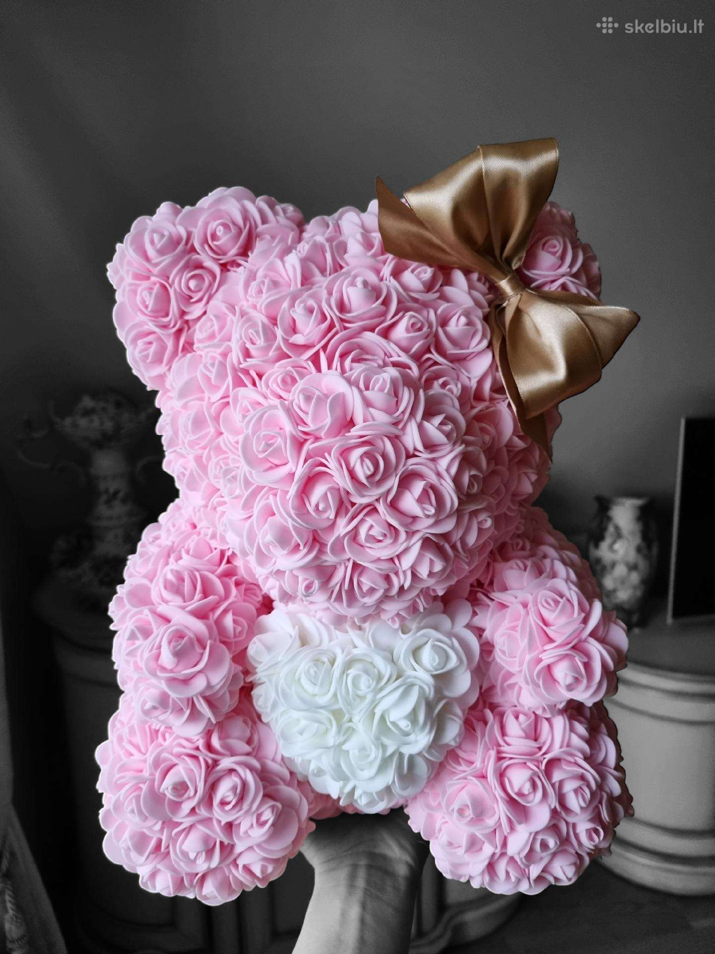 Meškiukai iš rožių / Rose bears