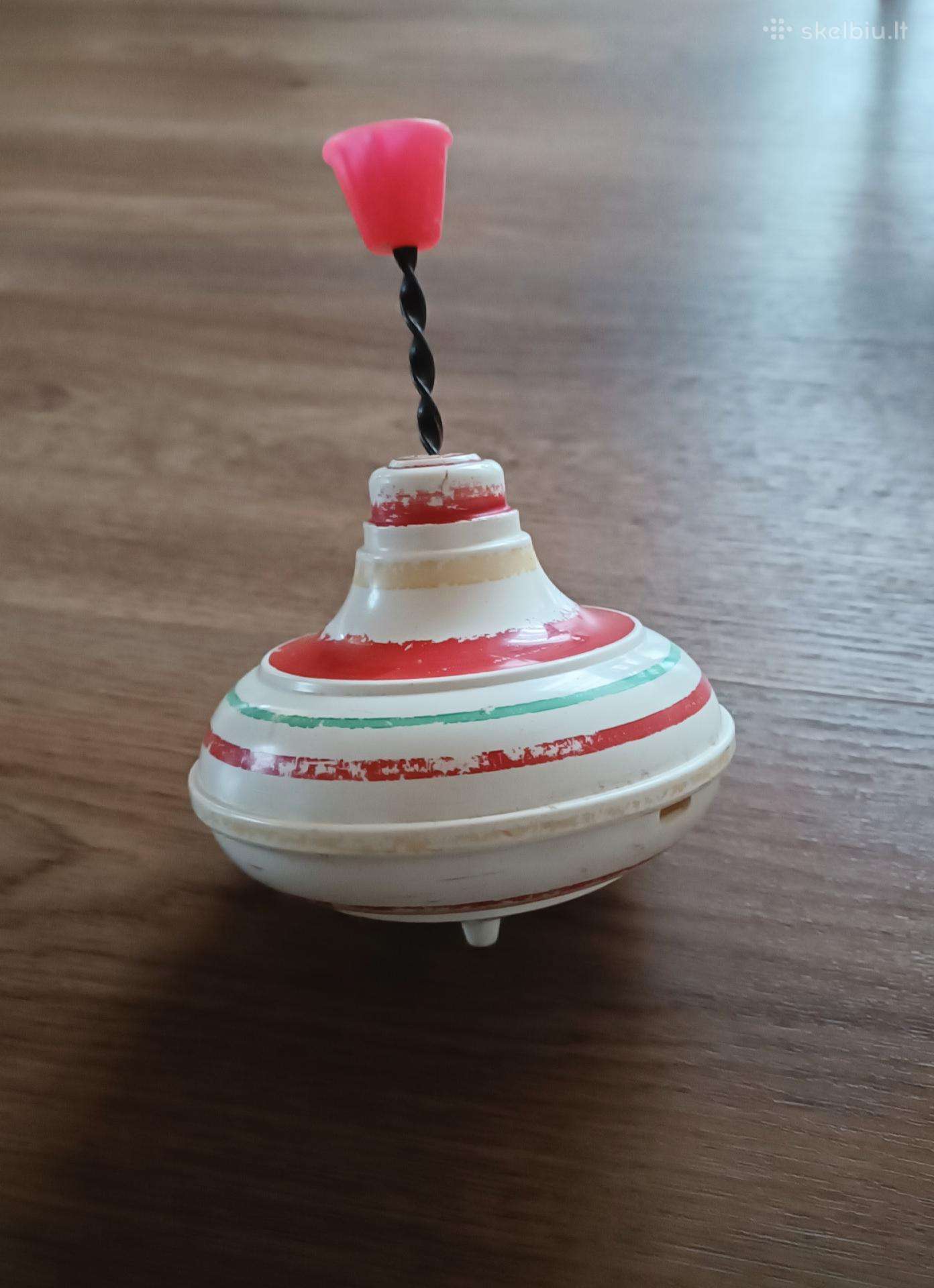 Sovietmečio žaislas "Vilkelis"
