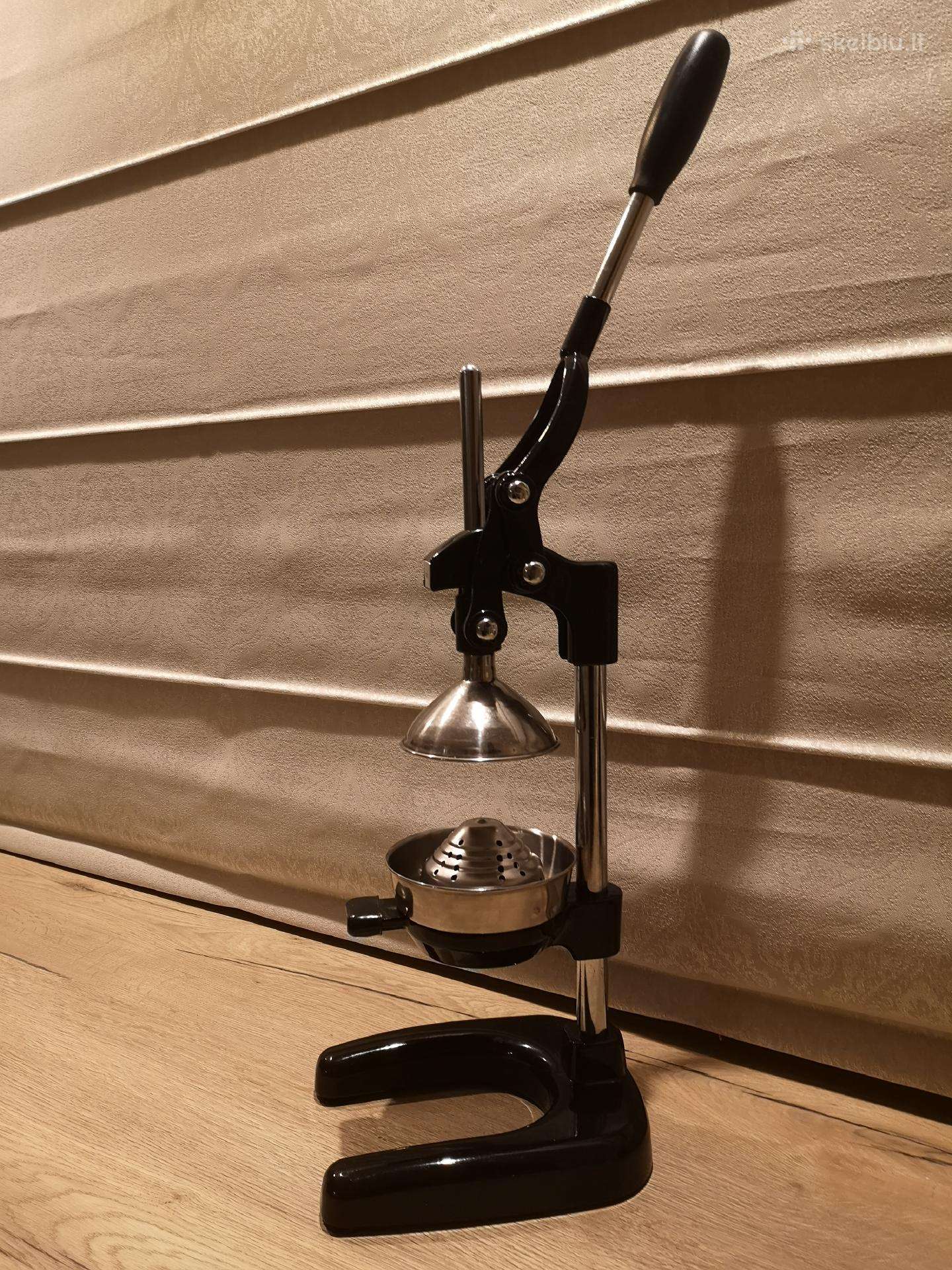 Cilio citrusinių vaisių spaudyklė