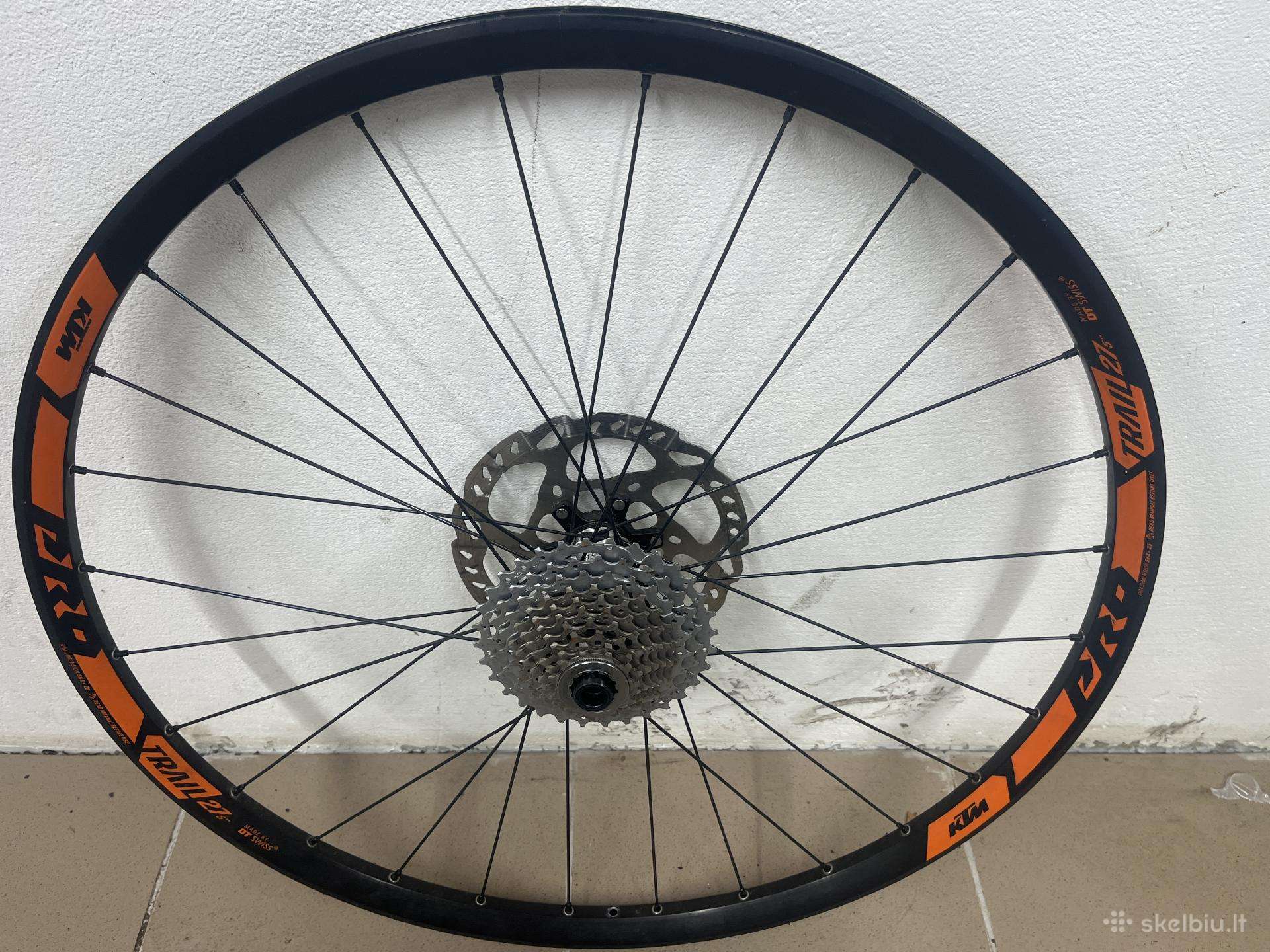 Rimtas geras ratas 27.5 148mm