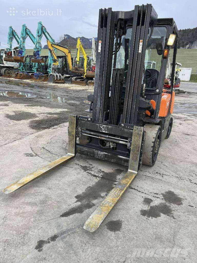 -Kita-, storage and loading equipment