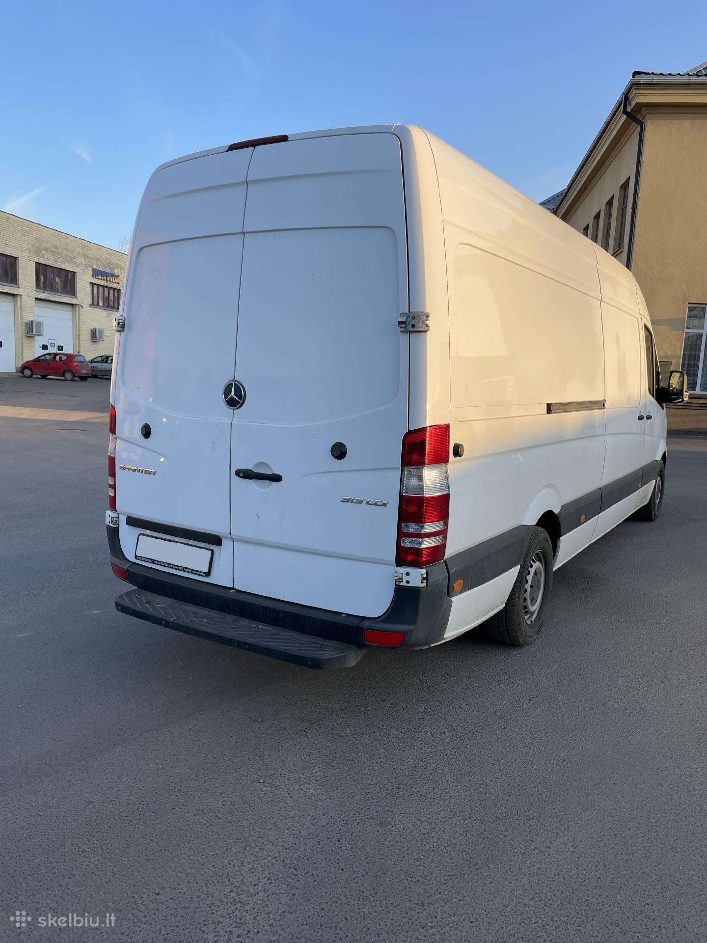 Mercedes-Benz Sprinter, cargo van