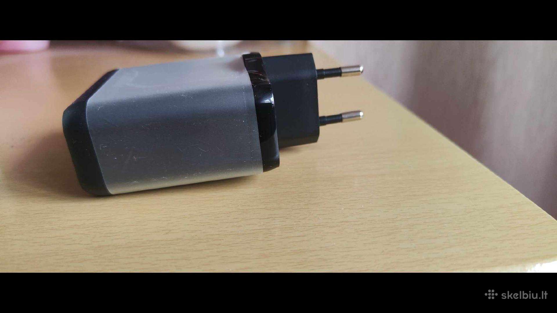 Adapteris