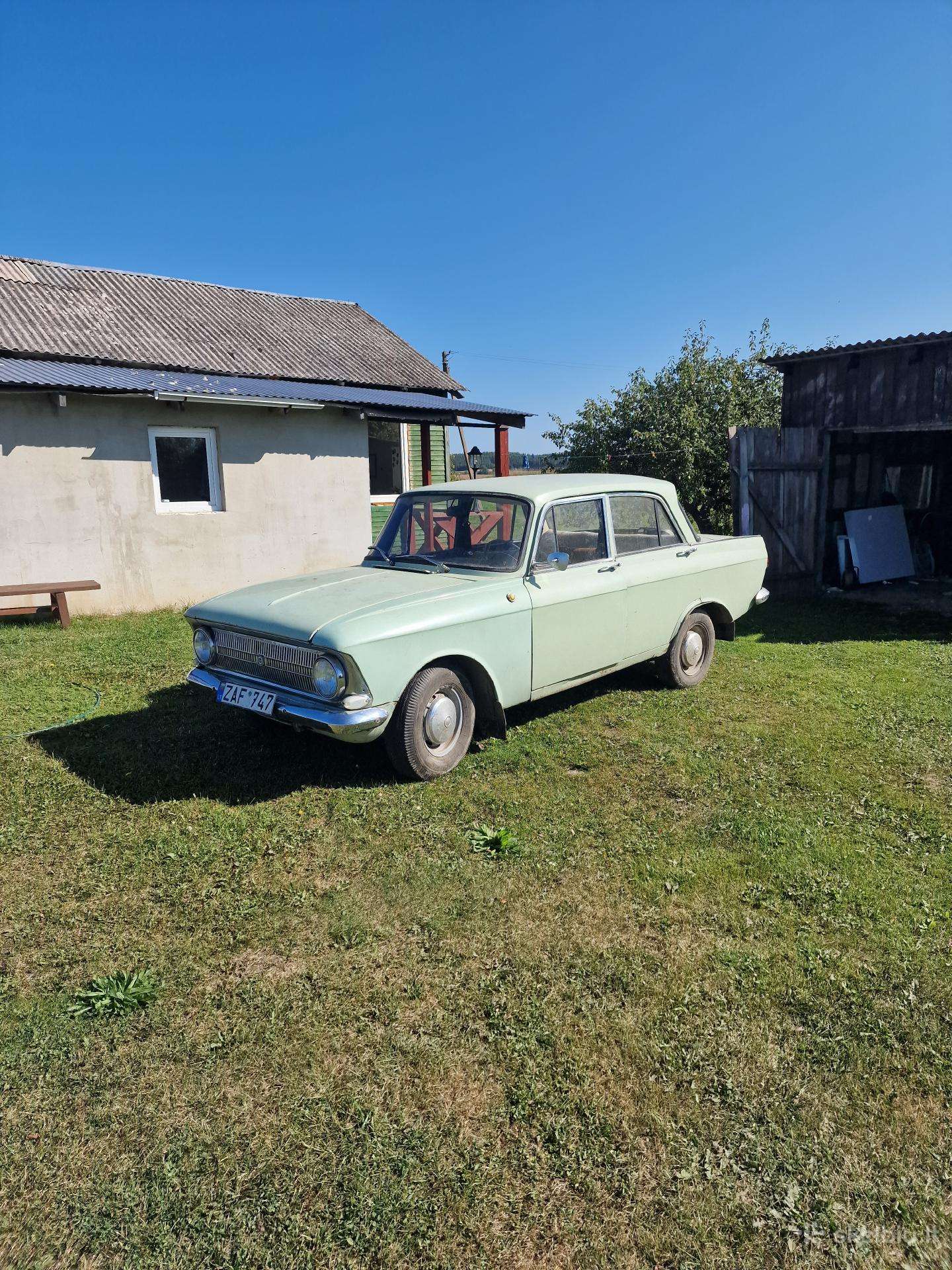 Pardudamas maskvicius 1976m 1.5 2000€