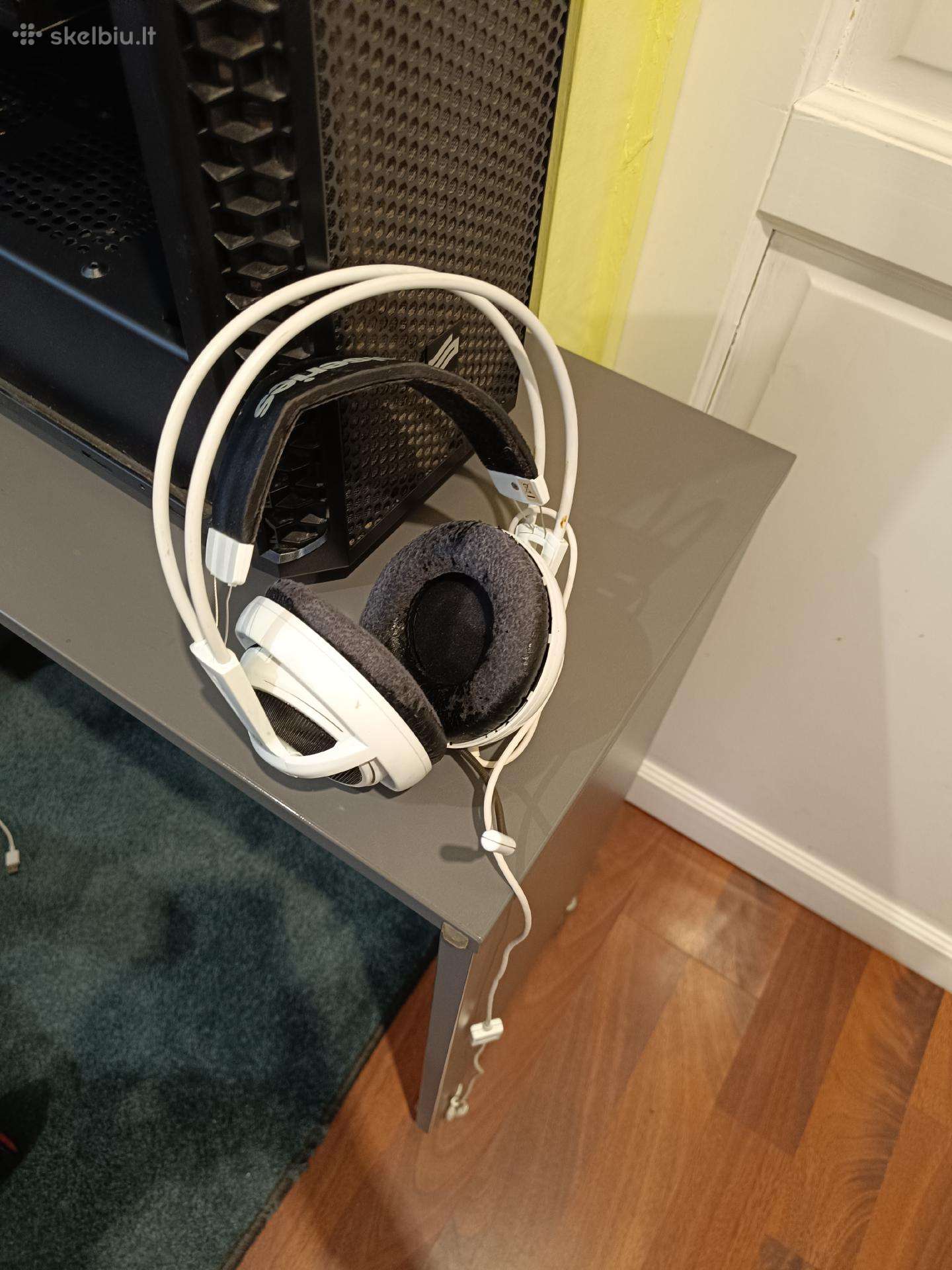 Naudoti Steelseries Siberia v2