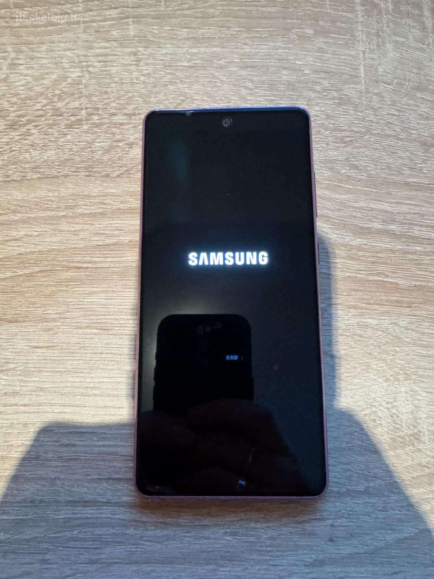 Sveiki,parduodamas telefonas samsung galaxy s20 fe
