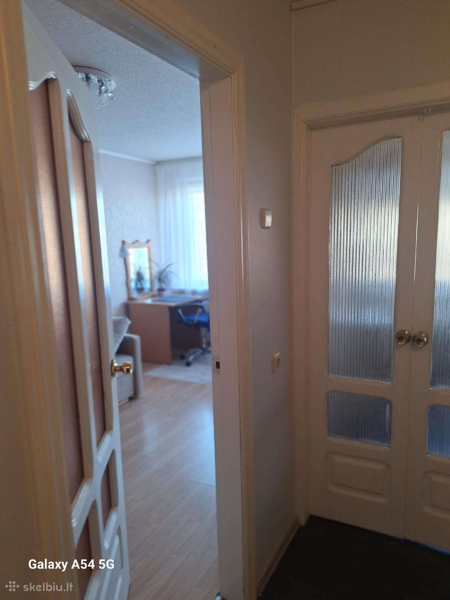 Išnuomojamas 2 kambarių butas
