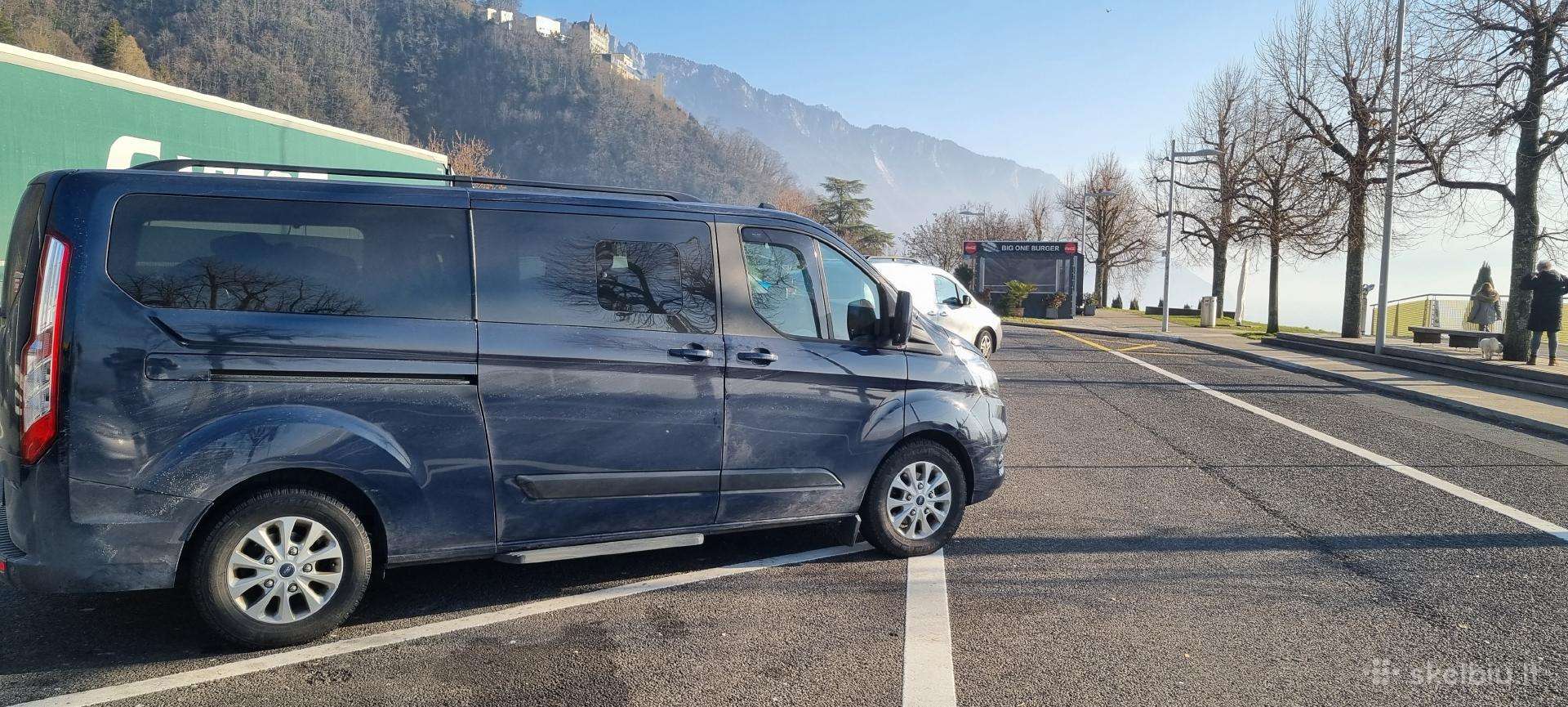 Ford Tourneo Custom, passenger minibus
