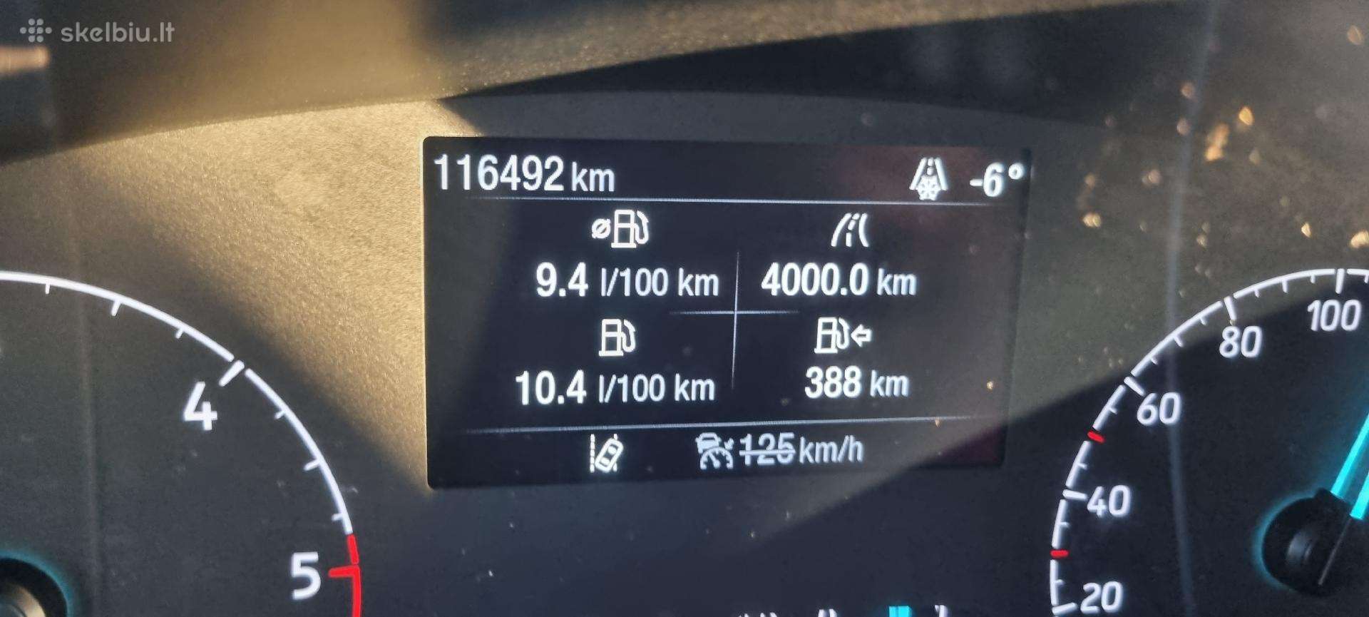 Ford Tourneo Custom, passenger minibus