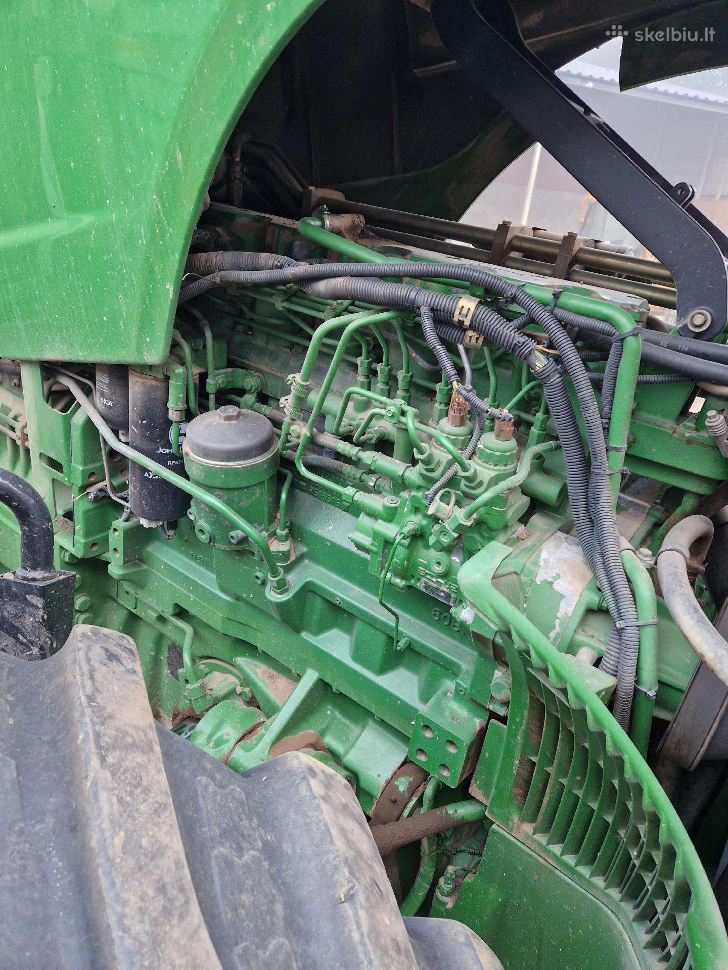 John Deere 8320, тракторы