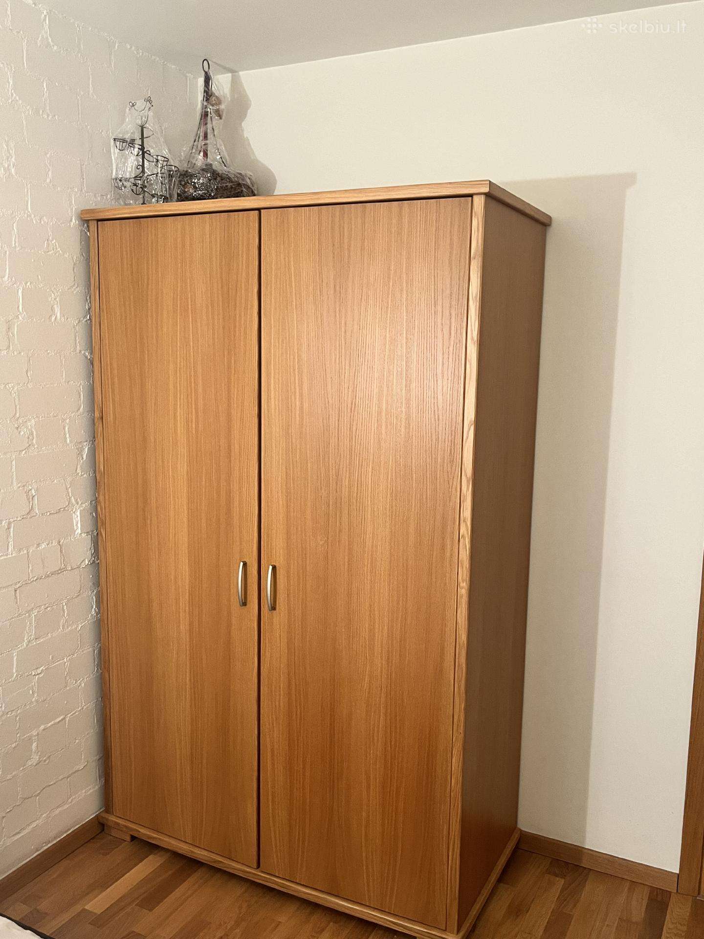 Nakts mebeles tikro ažuolo dvejų durų spinta