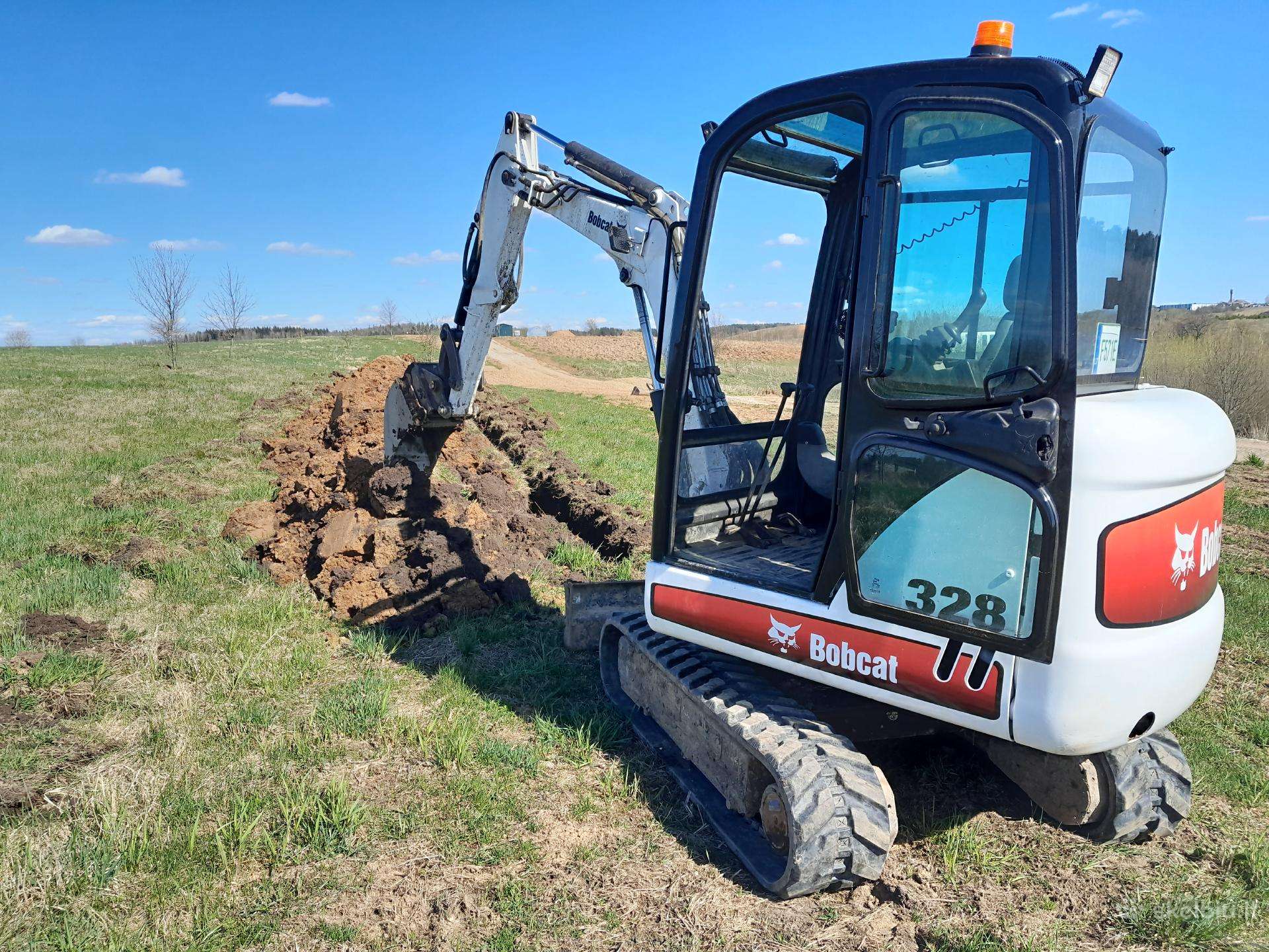 Bobcat 328, statybos transporto nuoma