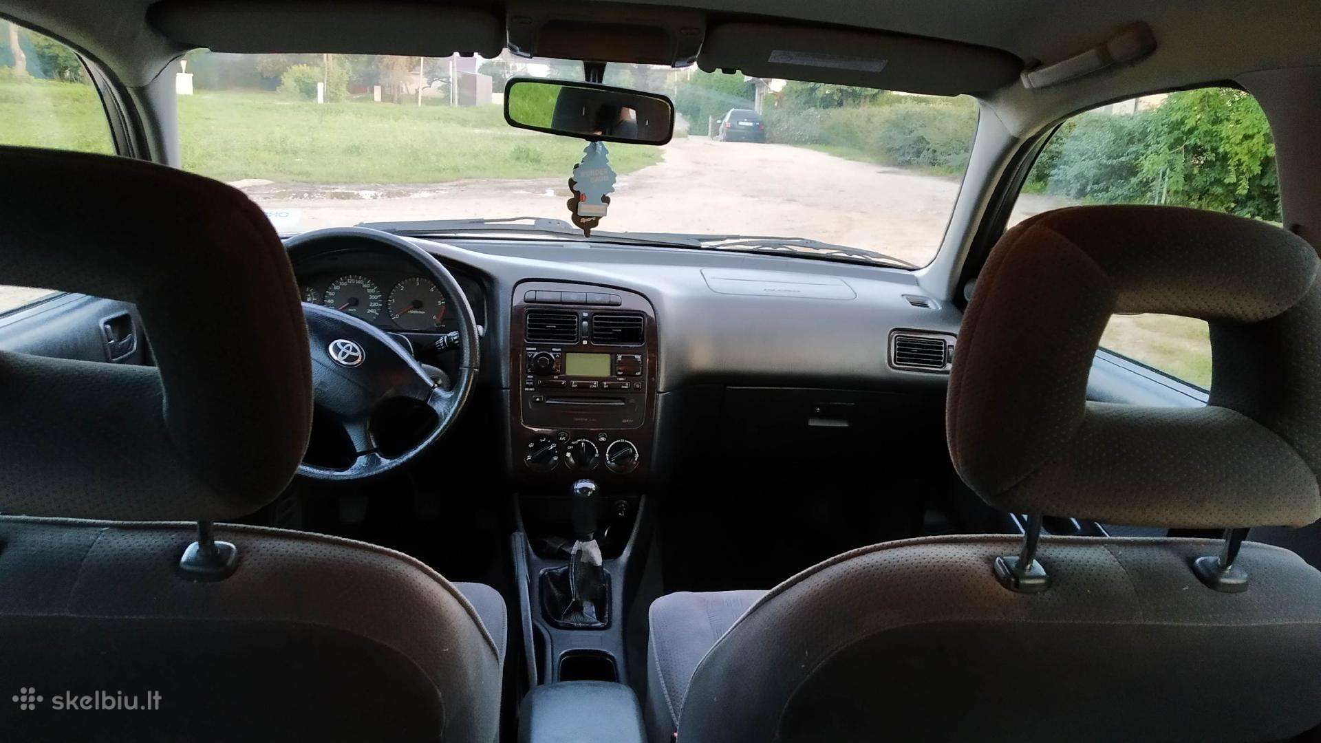 Toyota Avensis, universalas