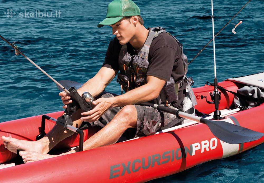 Intex, canoes