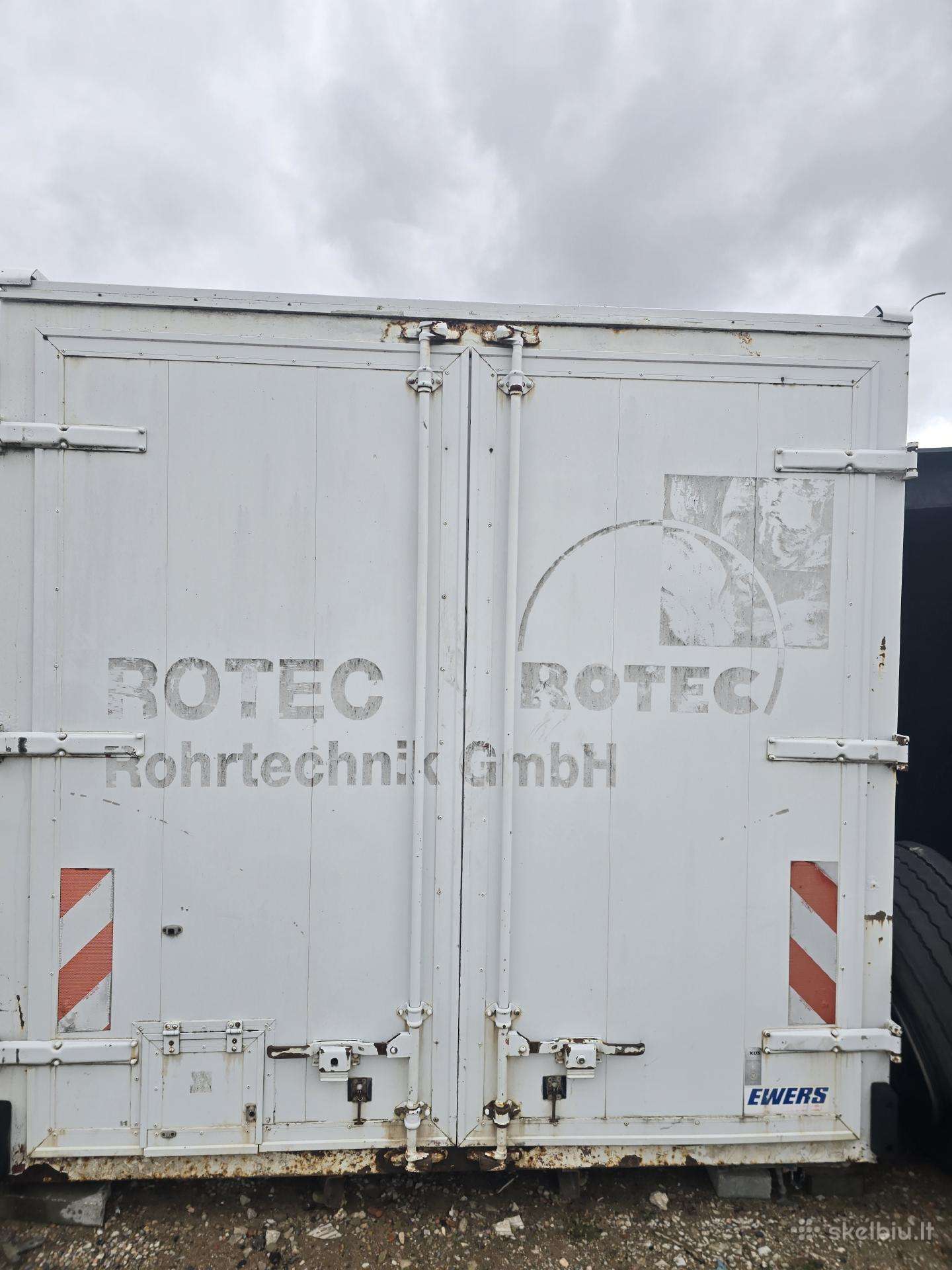 Mercedes-Benz, trucks
