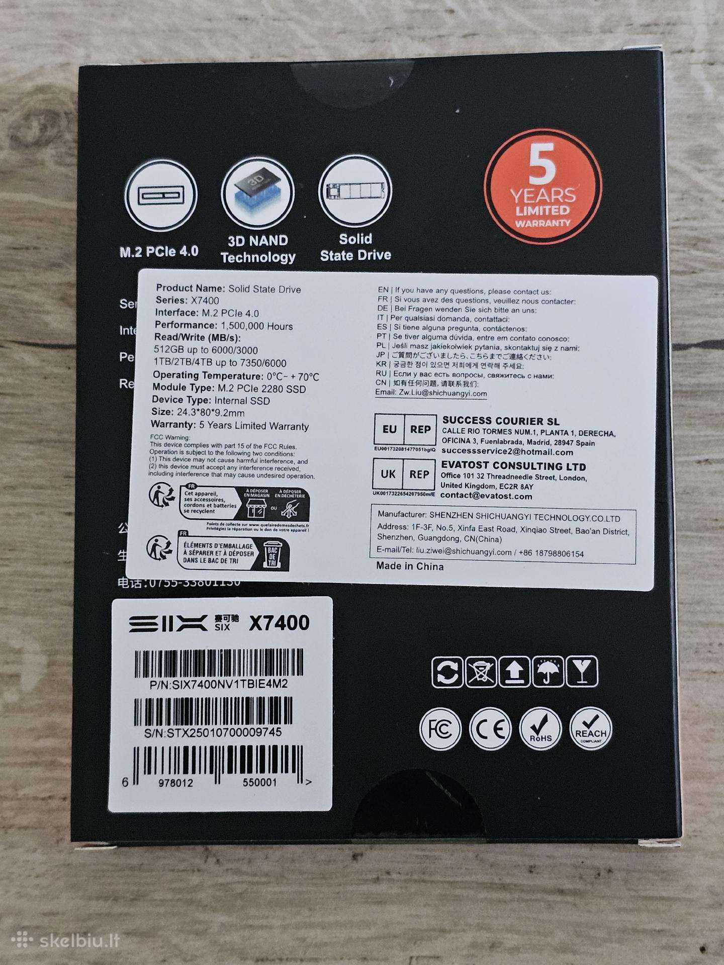 Siix X7400 M.2 2280 PCIe 4.0 4TB SSDスタイリッシュドール