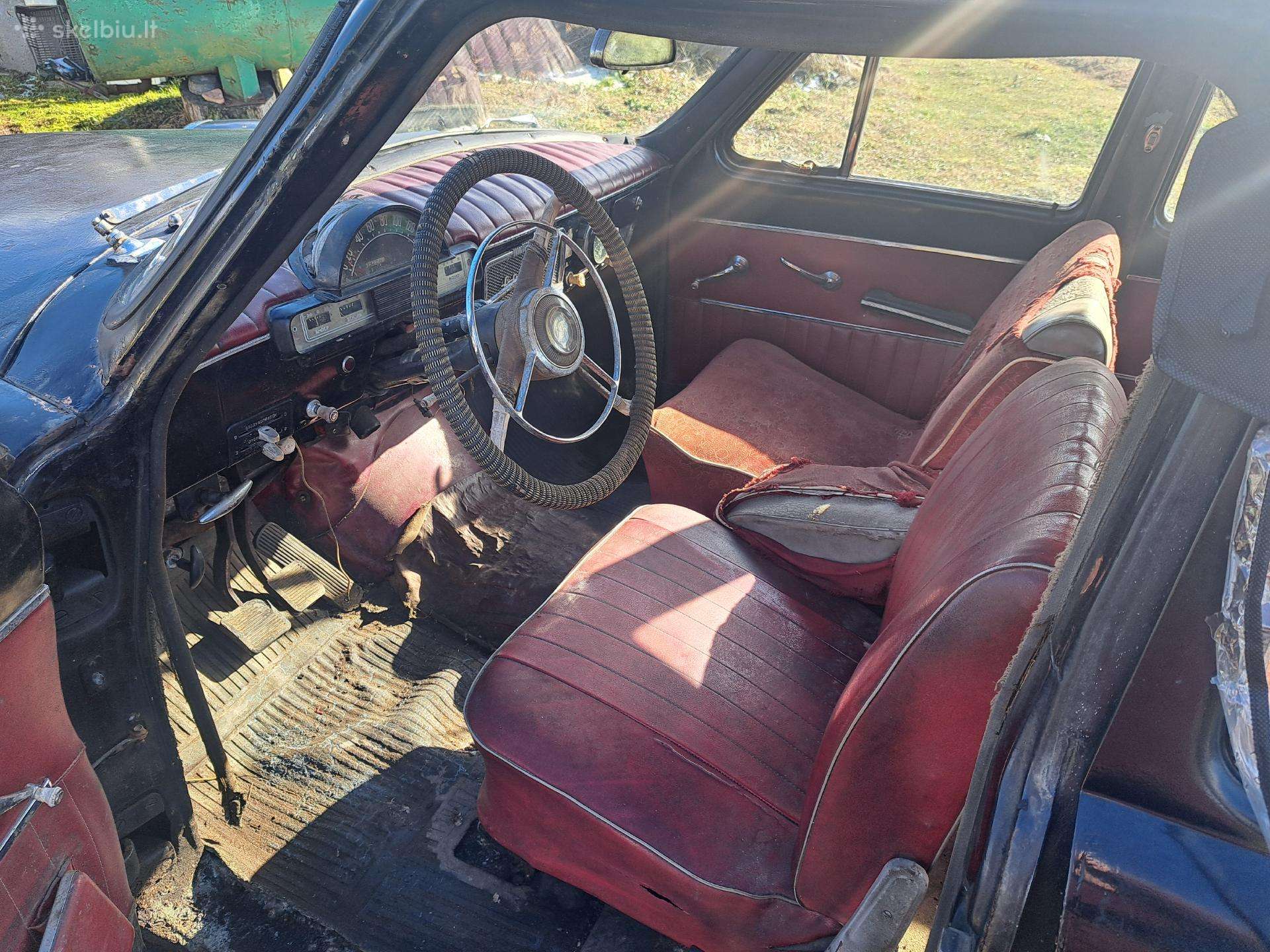 GAZ 21, 2.5 l., Седан