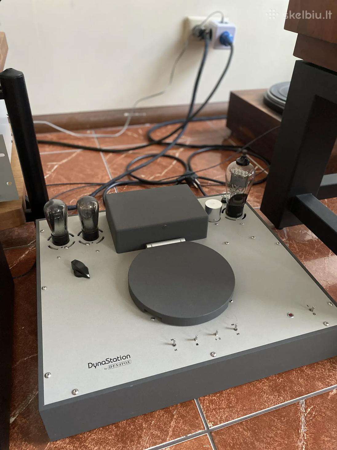 Dynavox Dynastation mk3 lempinis CD grotuvas