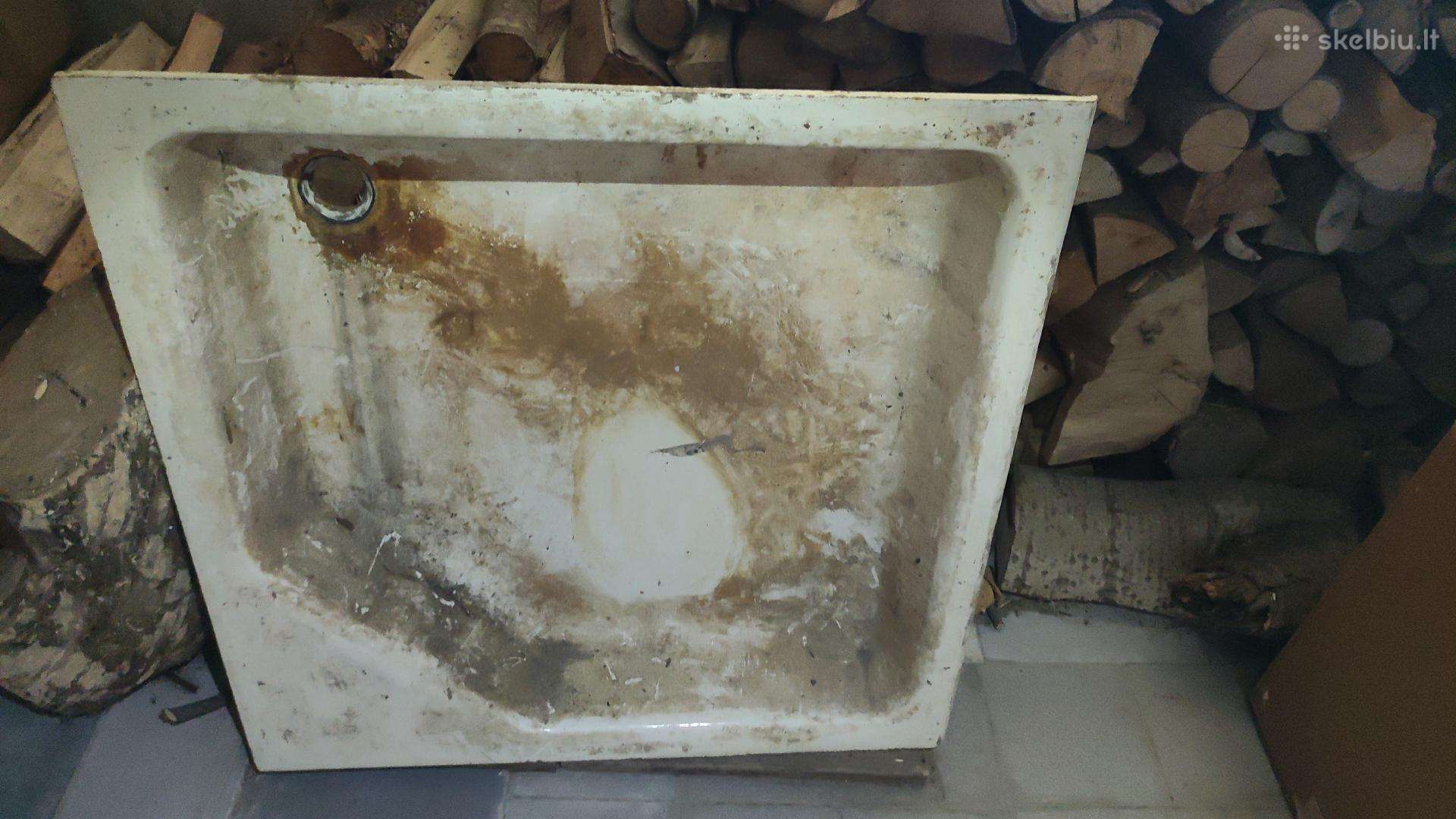 Storasienė špižinė vonelė