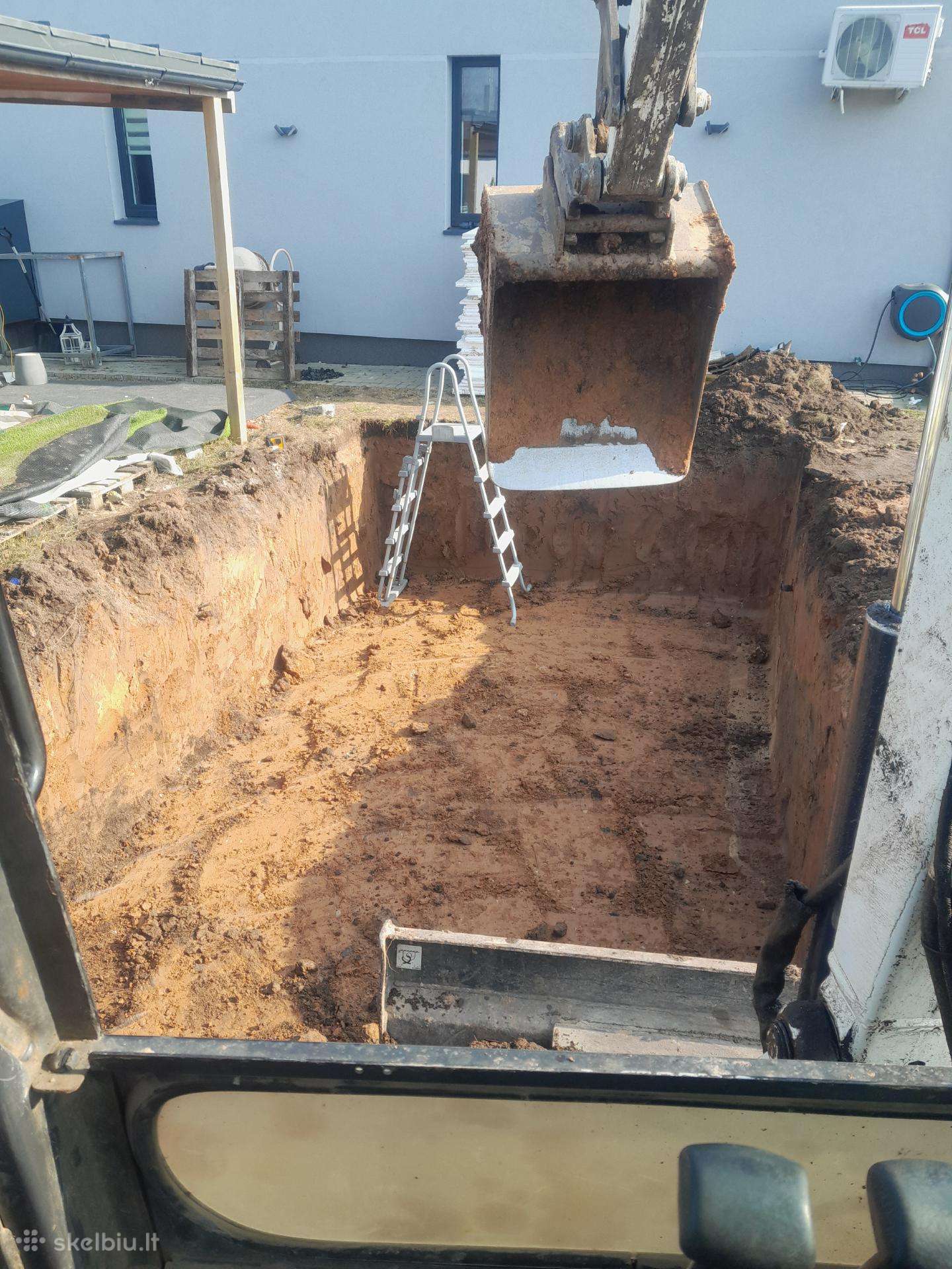 Bobcat 328, statybos transporto nuoma
