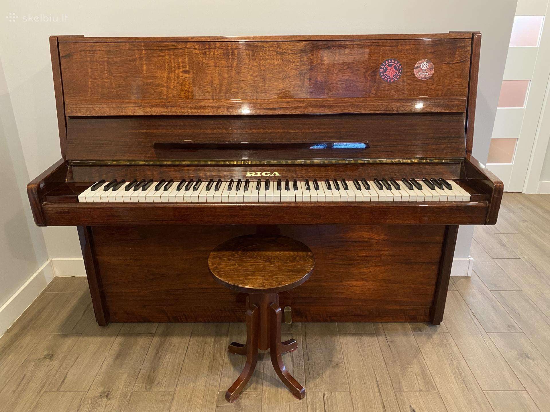 Dovanojamas pianinas
