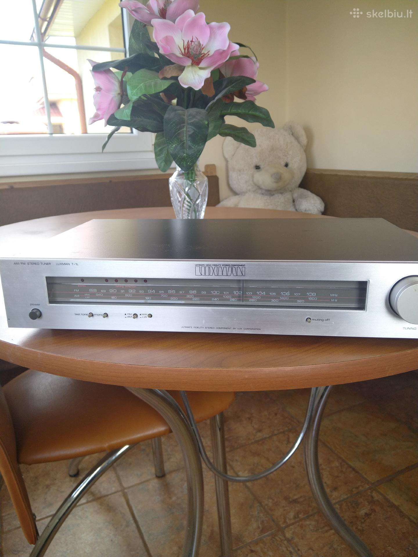 Stereo tuner Luxman T-1l