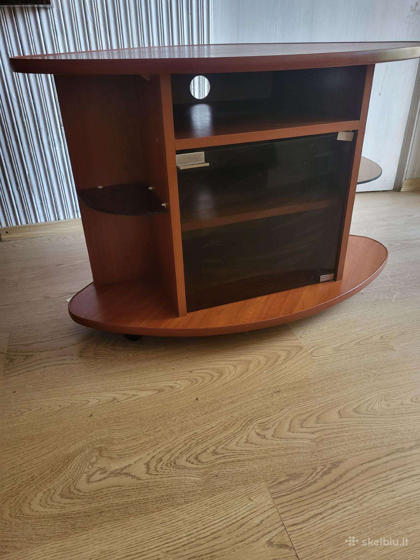 TV staliukas