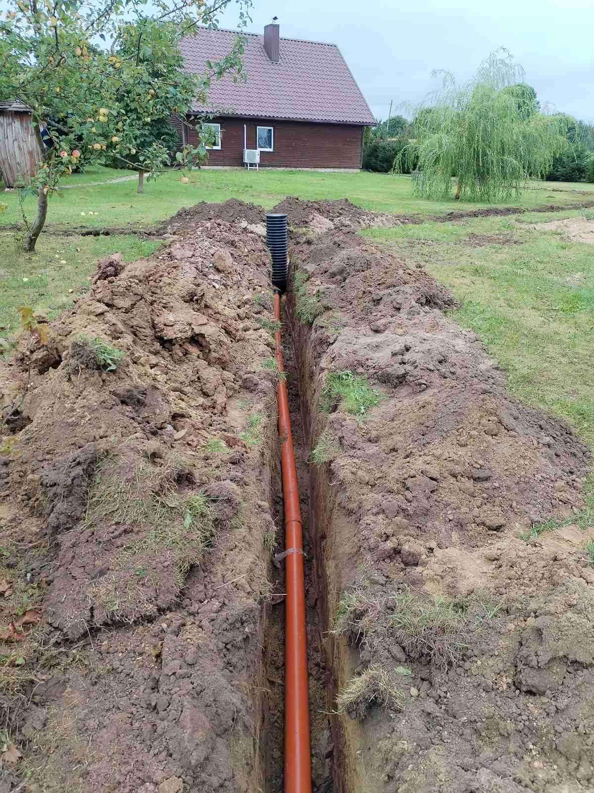 Hitachi 25, žemės ūkio technikos nuoma