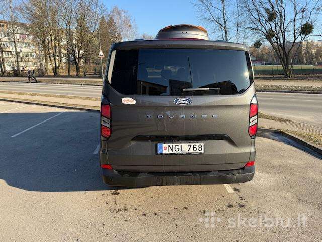 Ford Tourneo Custom, passenger minibus