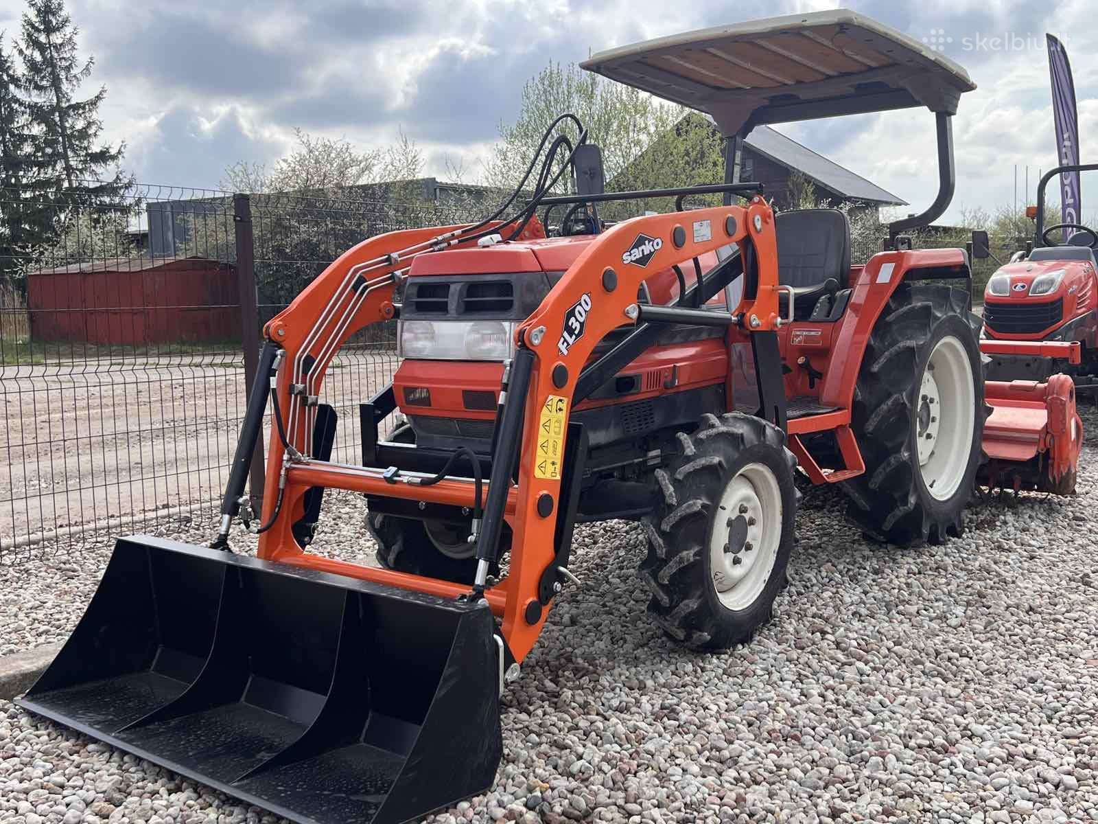 Kubota, tractors
