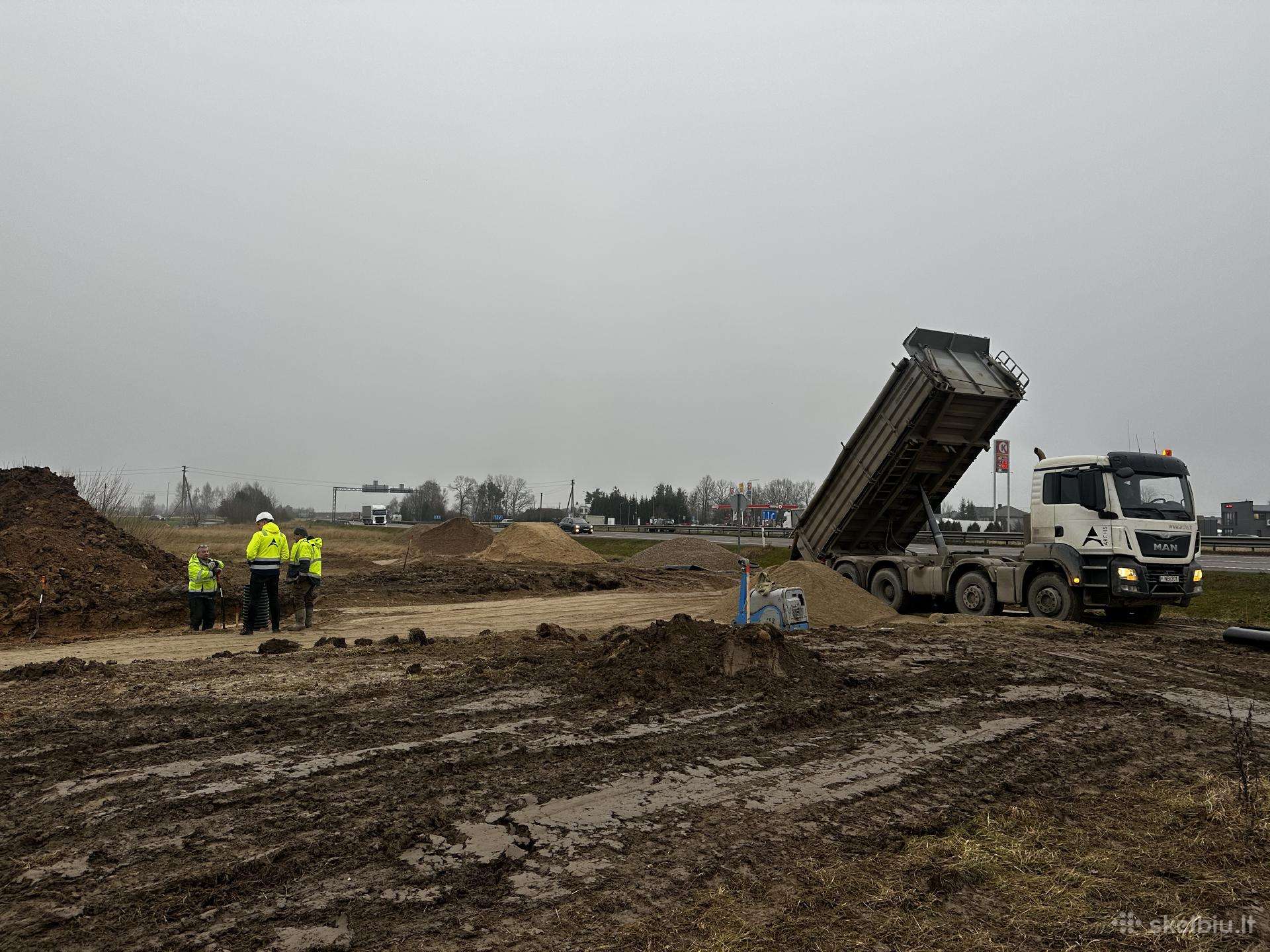 Keturašis savivartis, statybinė technika