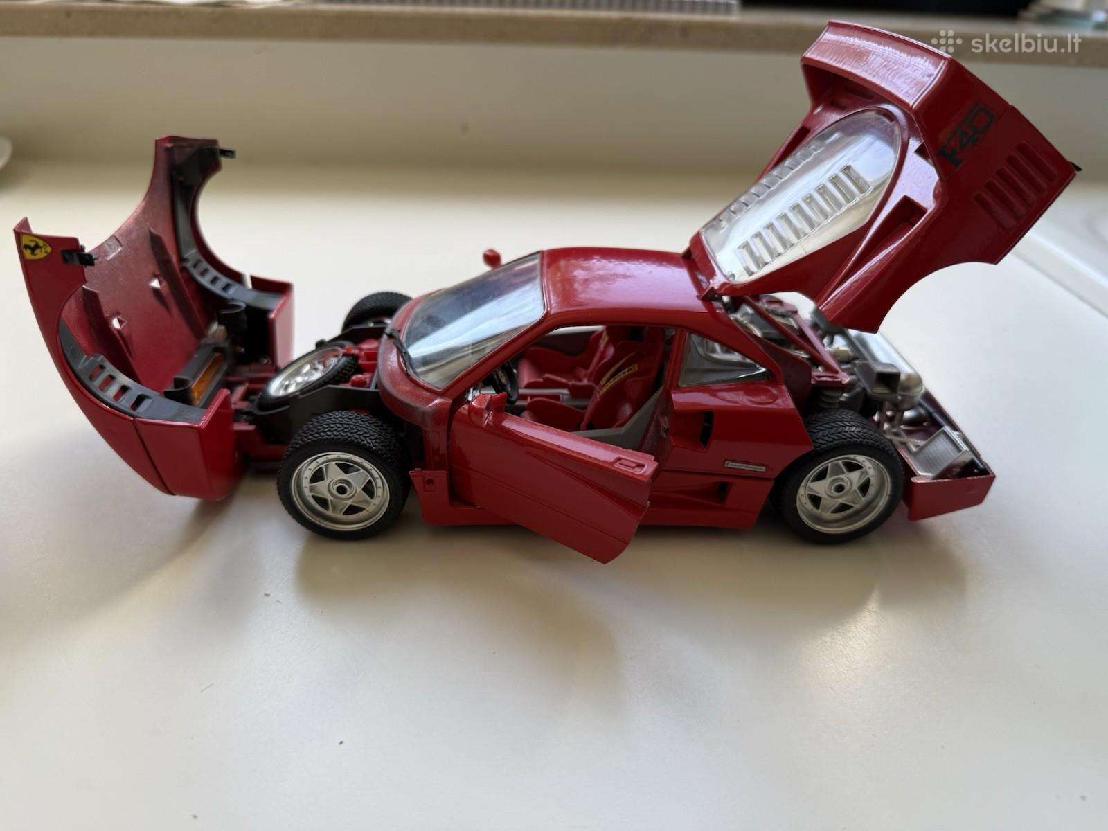 Modeliukas 1:18 ferrari f40 bburago burago italy
