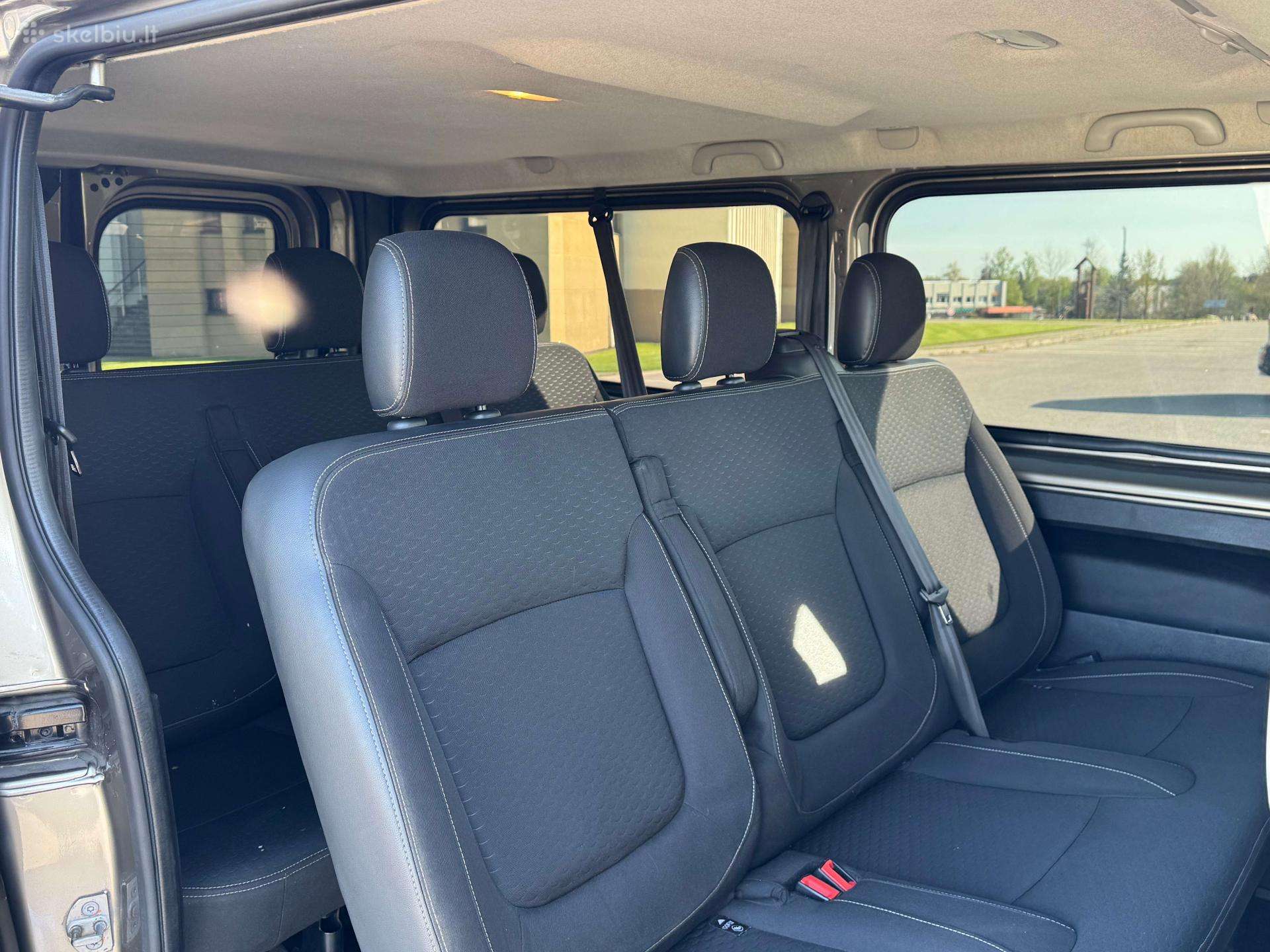 Opel Vivaro, passenger minibus