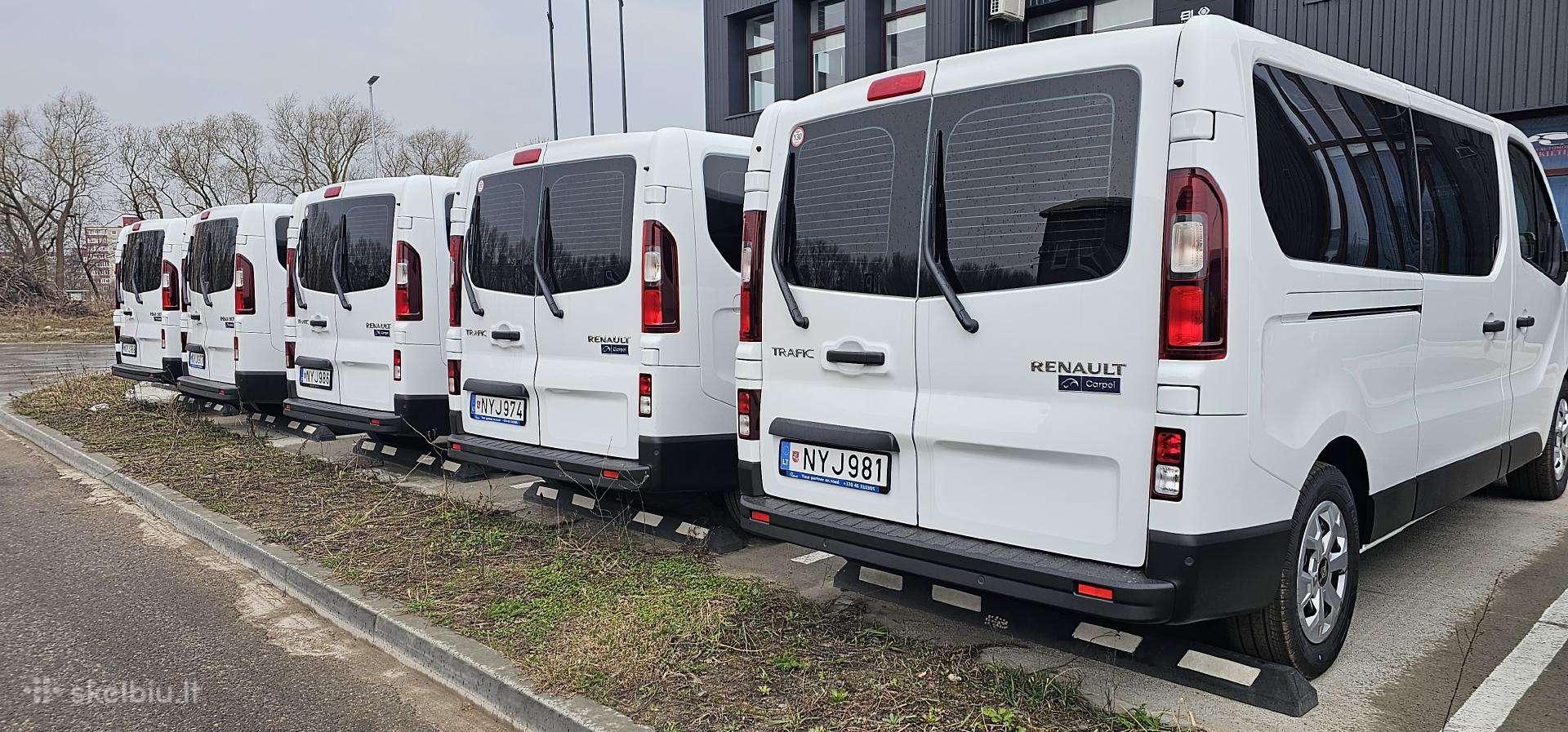 Renault Trafic, passenger minibus