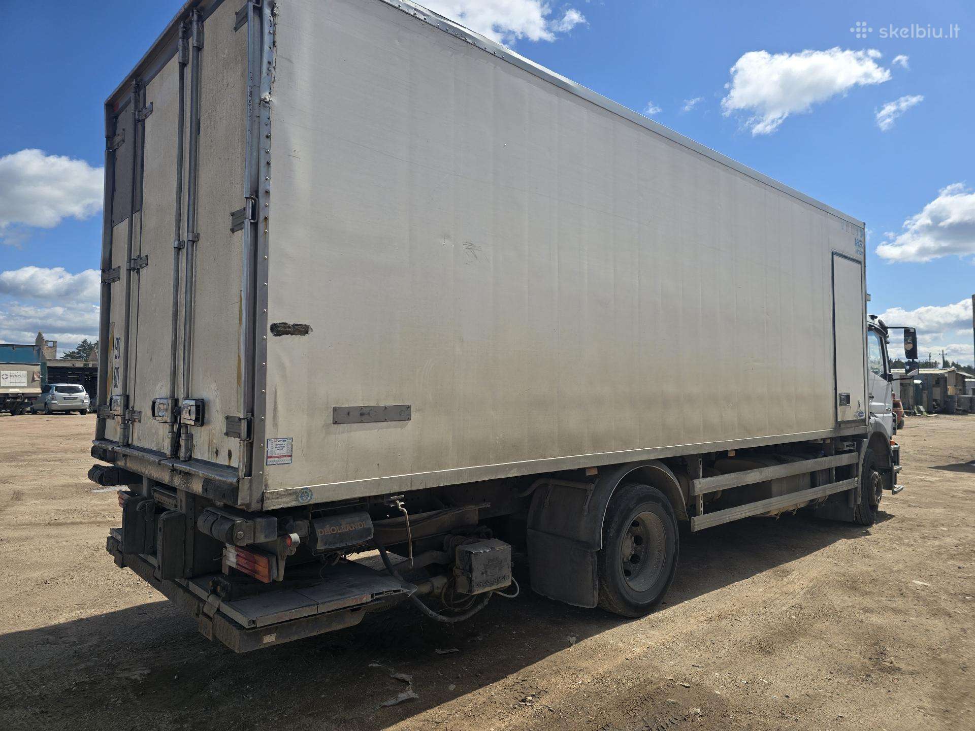 Mercedes-Benz, trucks