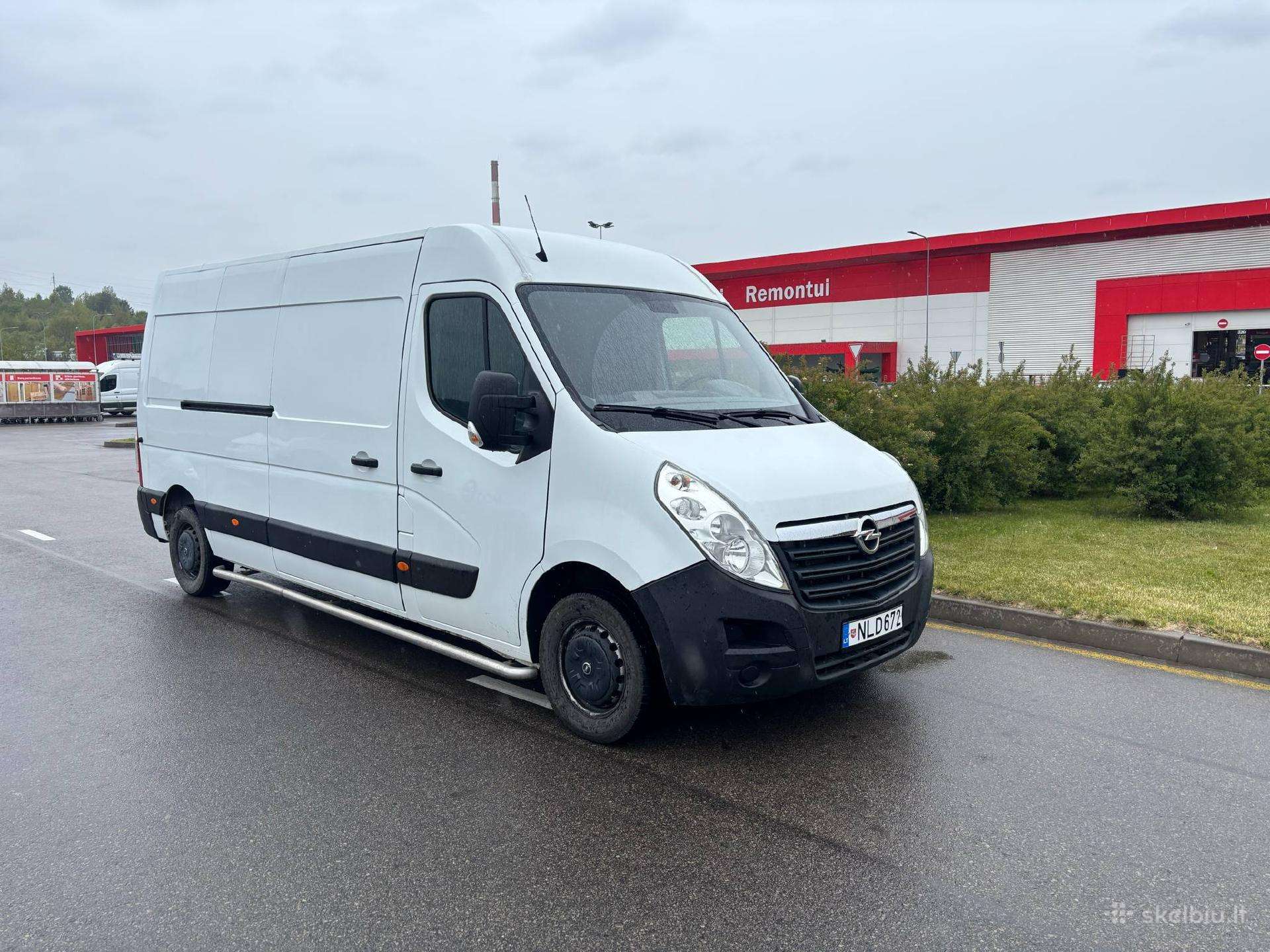 Mercedes-Benz Sprinter, cargo van