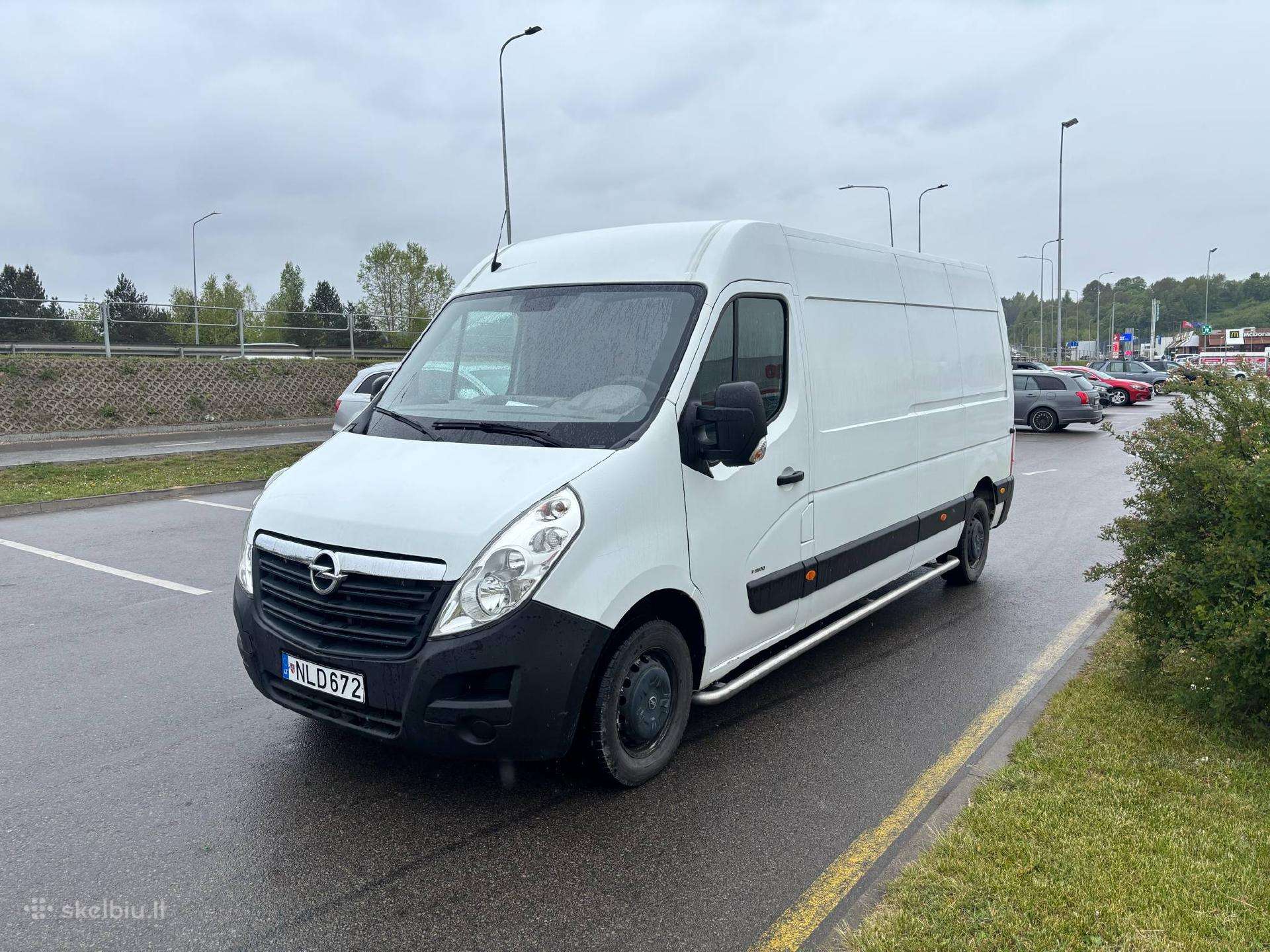 Mercedes-Benz Sprinter, cargo van