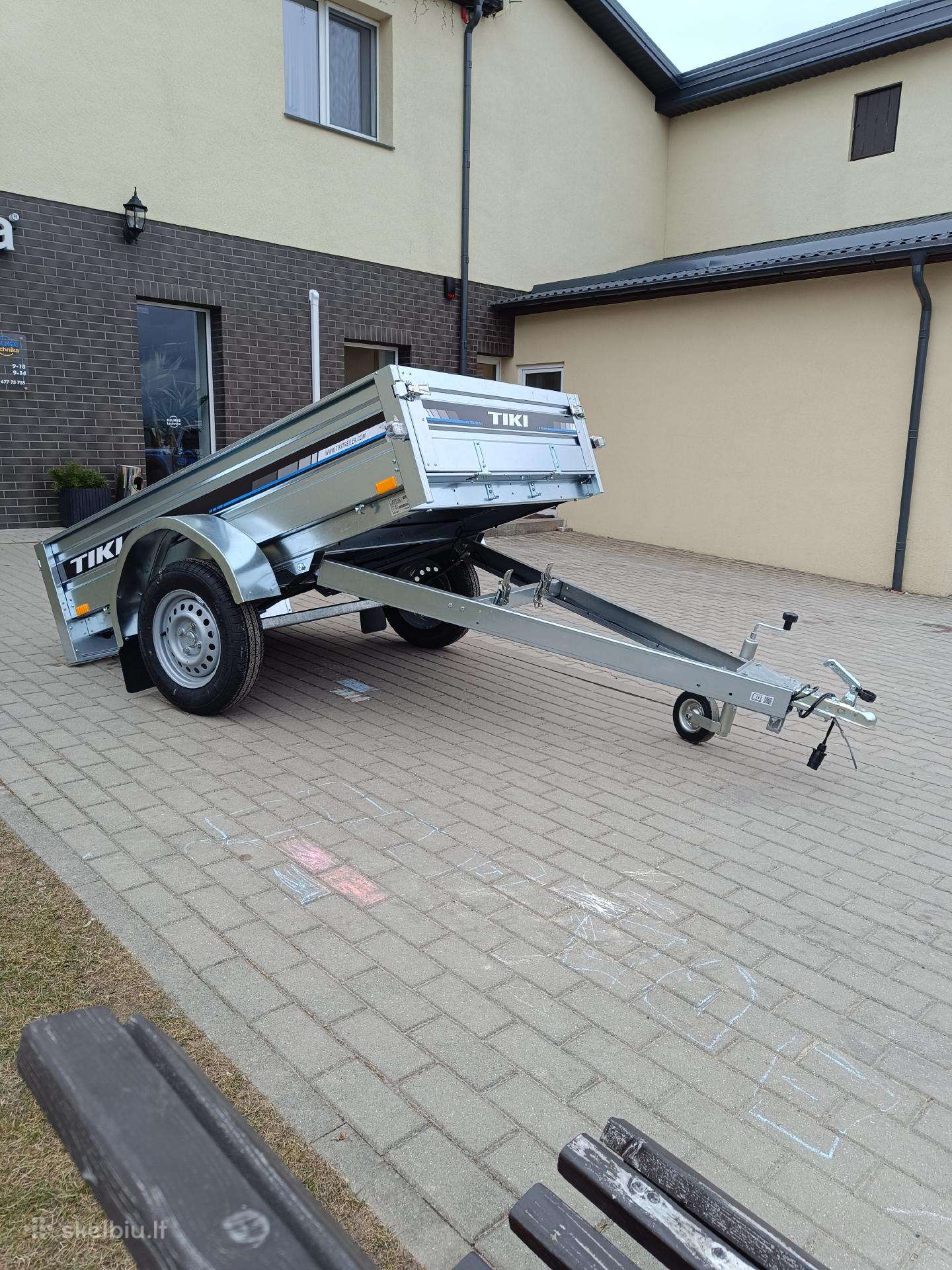 Tiki Treiler, passenger car trailers