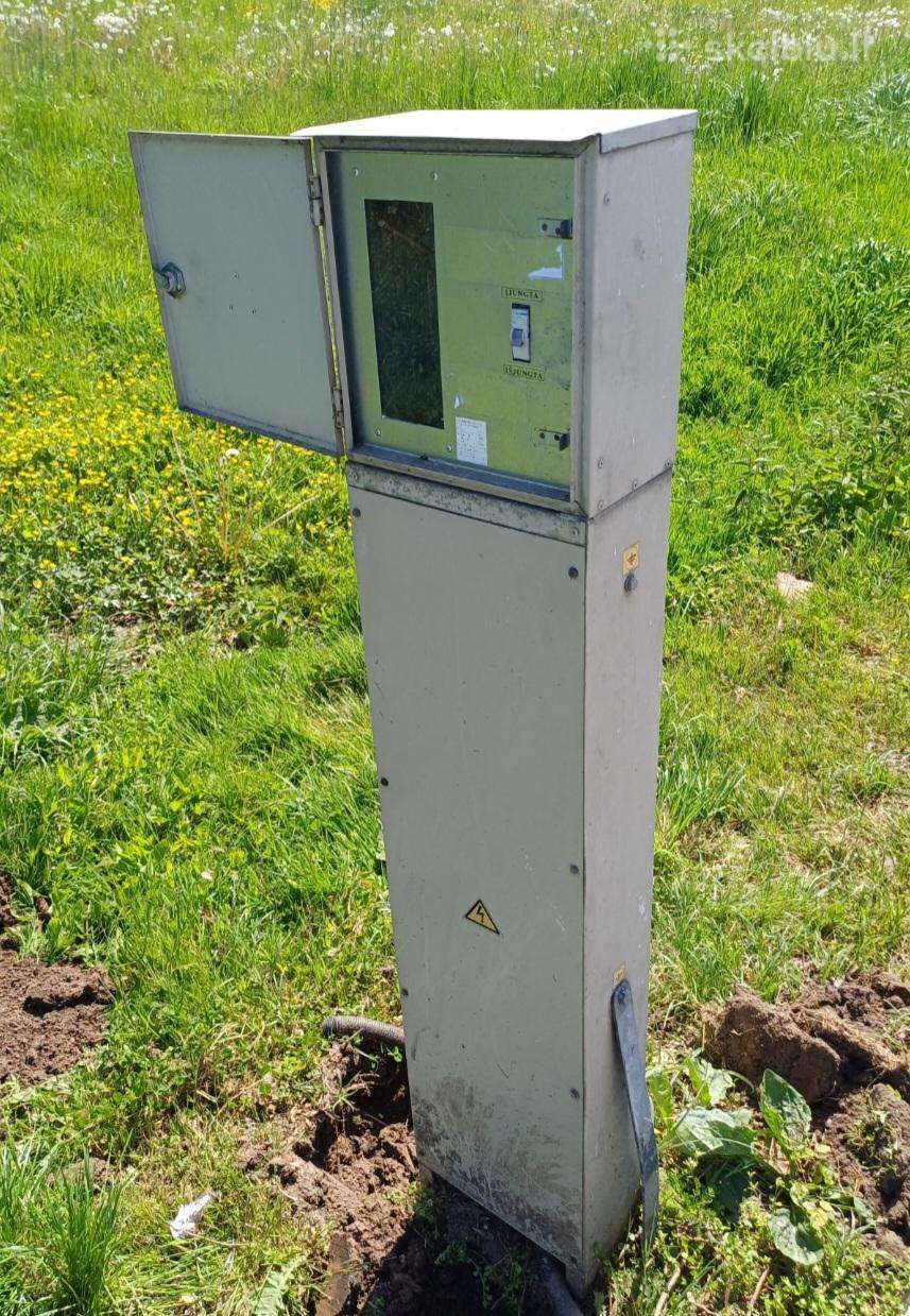 Lauko elektros skydas