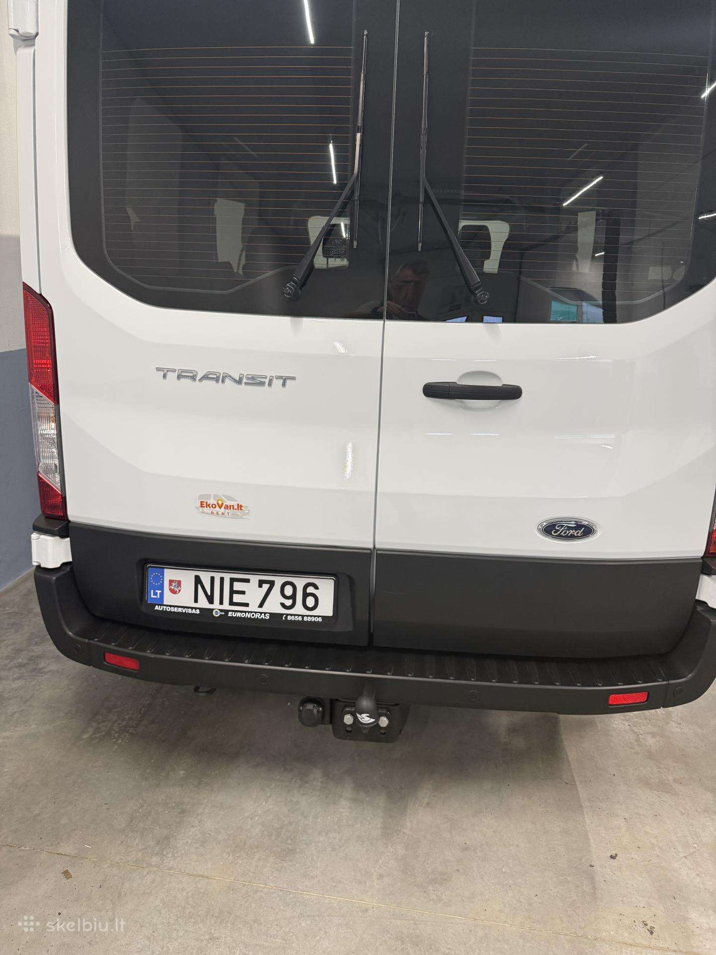 Ford Transit, passenger minibus