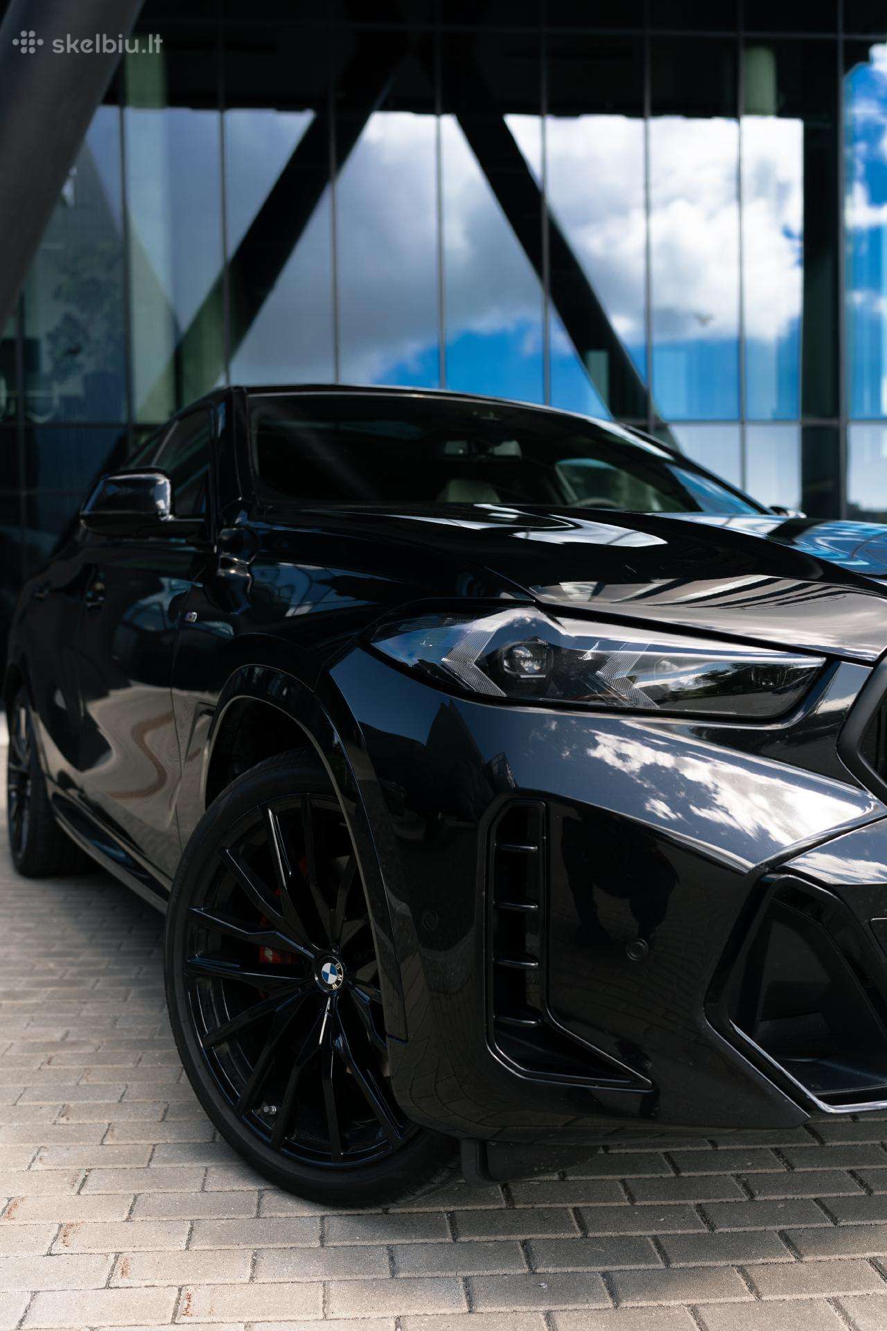 BMW X6, off-road / crossover