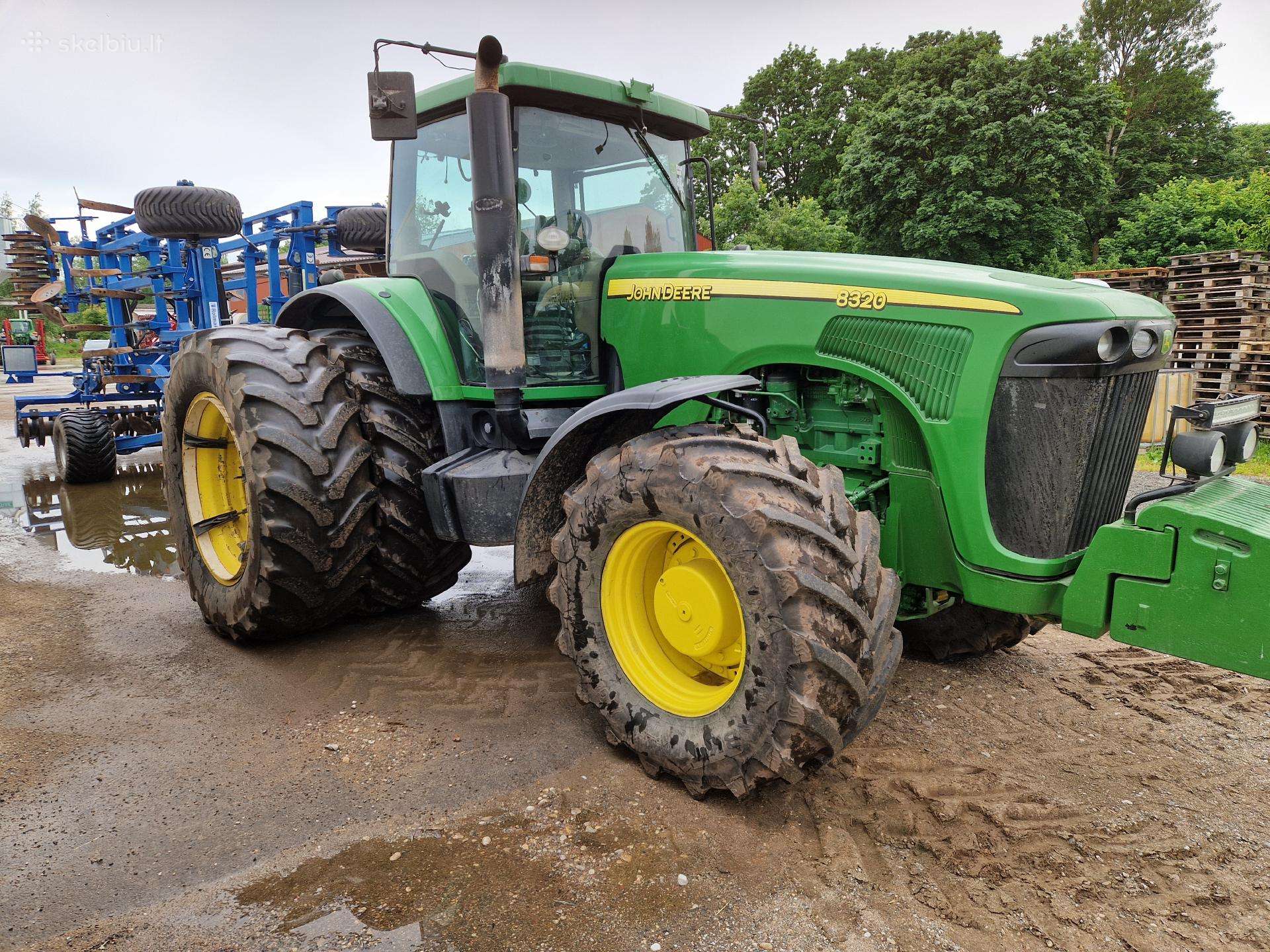 John Deere 8320, тракторы