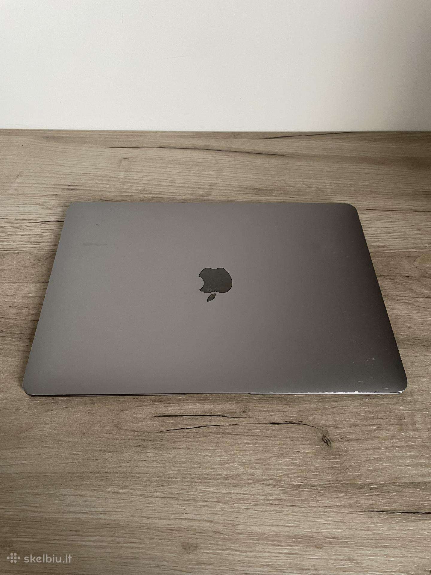 Apple MacBook m1 2020 a2337
