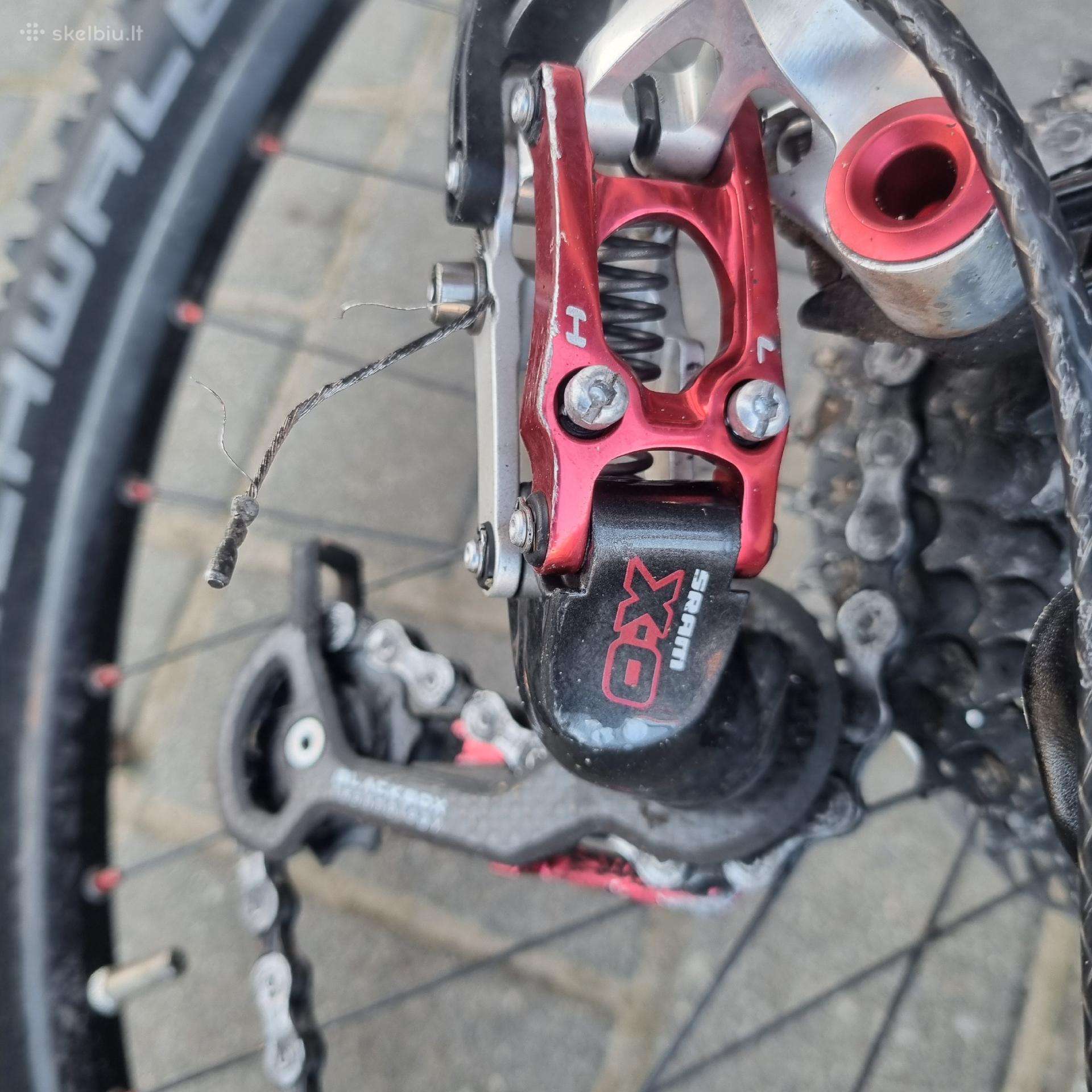Kalnų dviratis Specialized 26″
