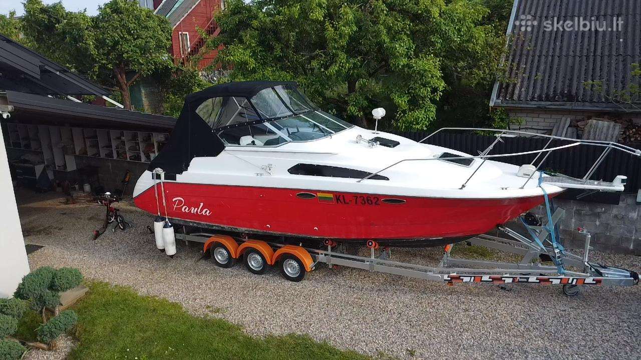 Bayliner Pramoginis, yachts / cruisers